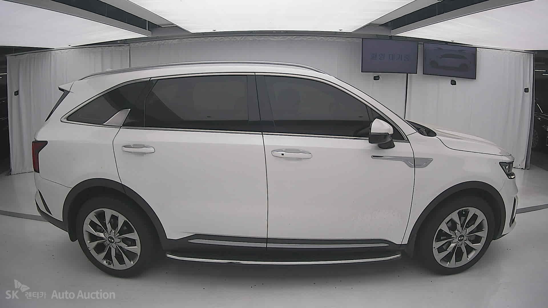 2021 - kia sorento