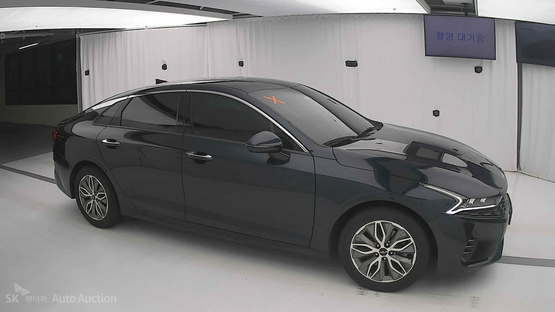 2023 - kia k5