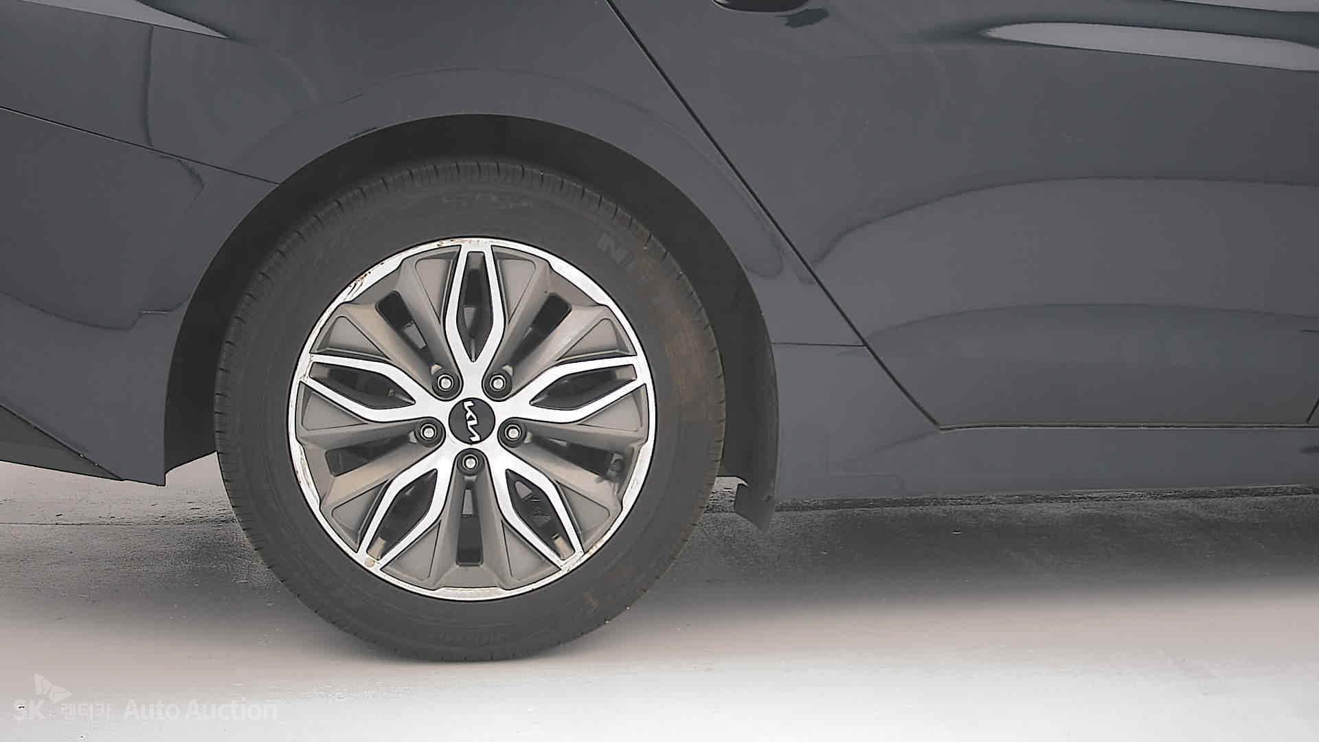 2023 - kia k5