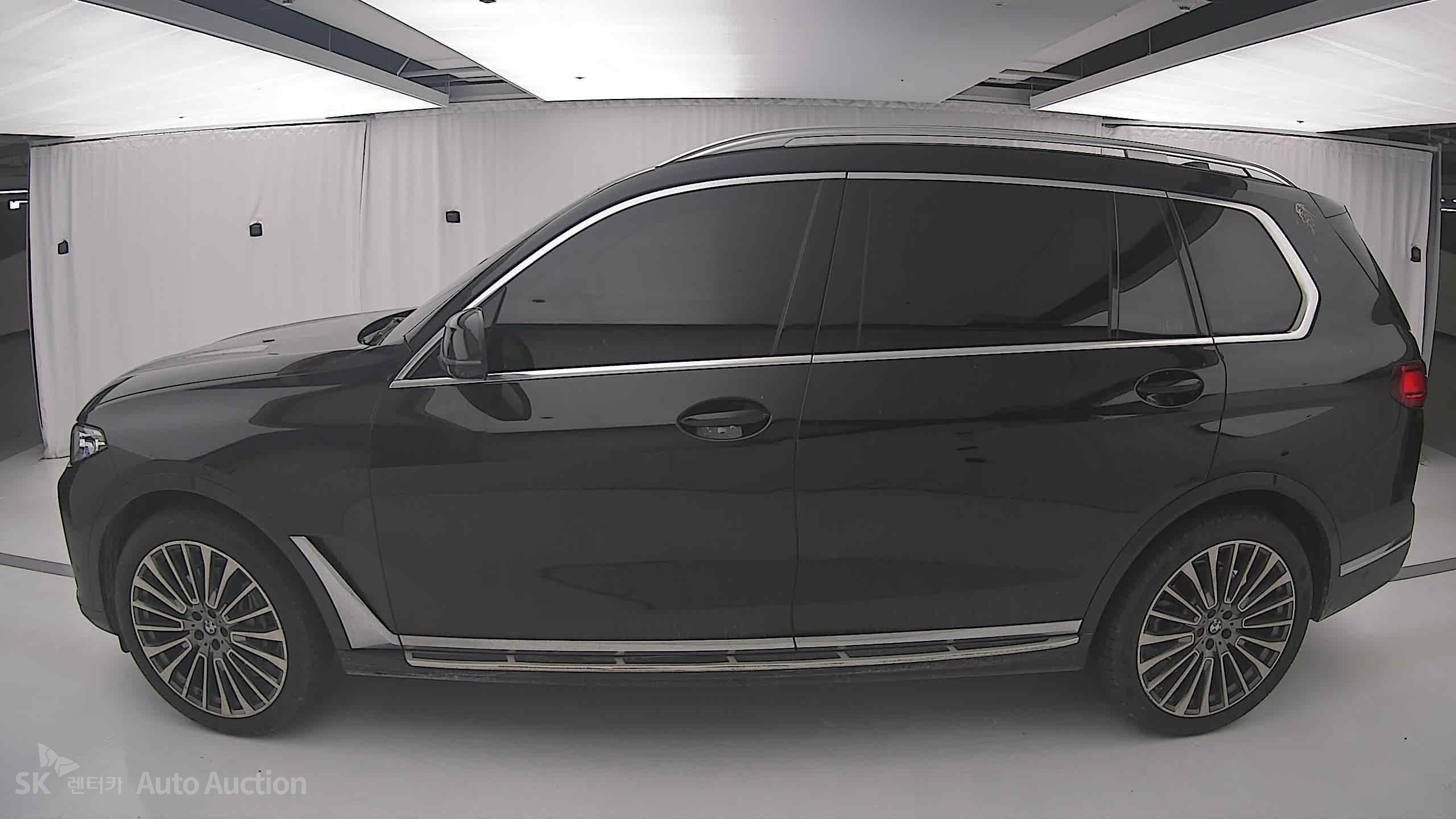 2022 - bmw x7