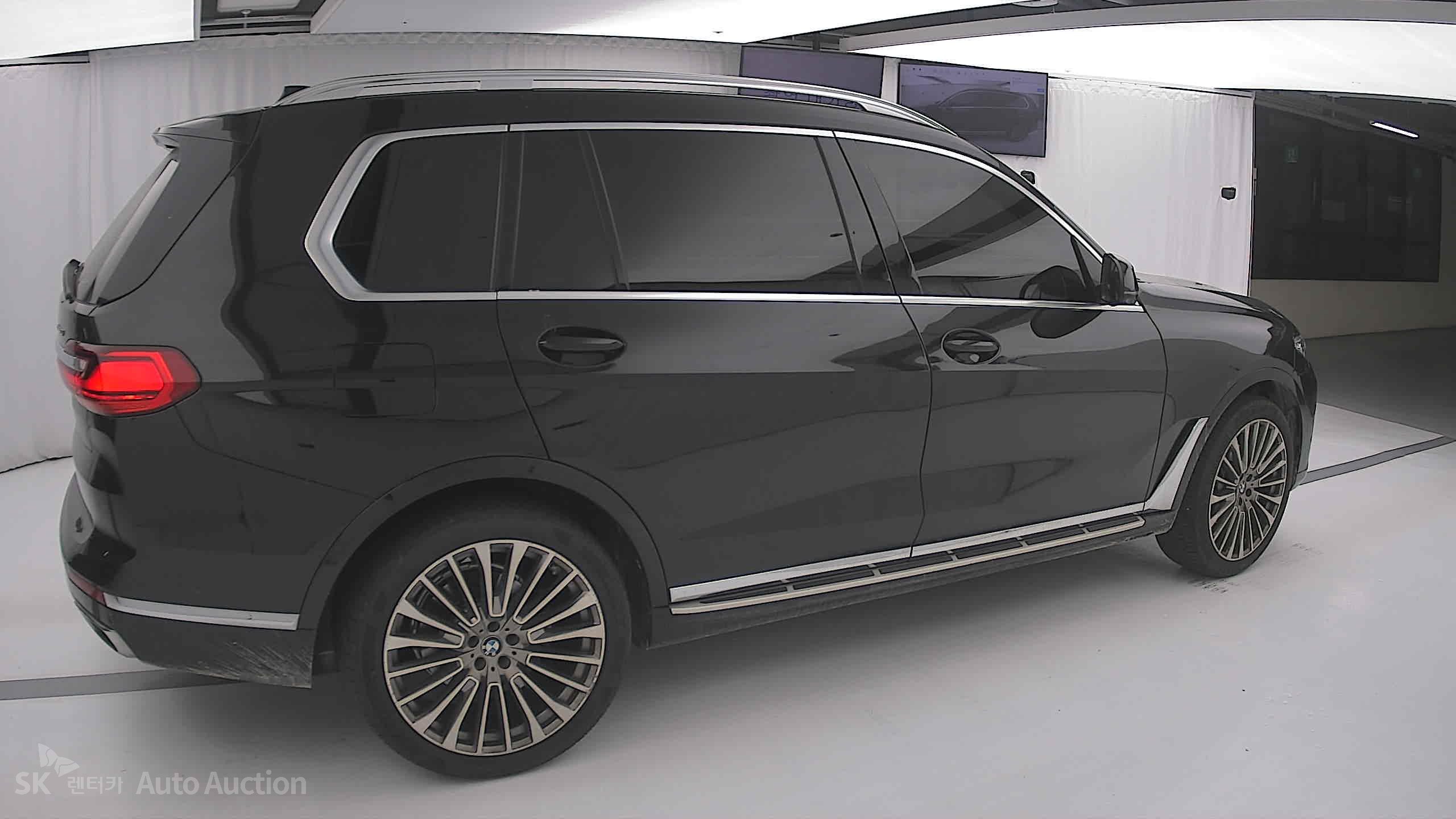 2022 - bmw x7