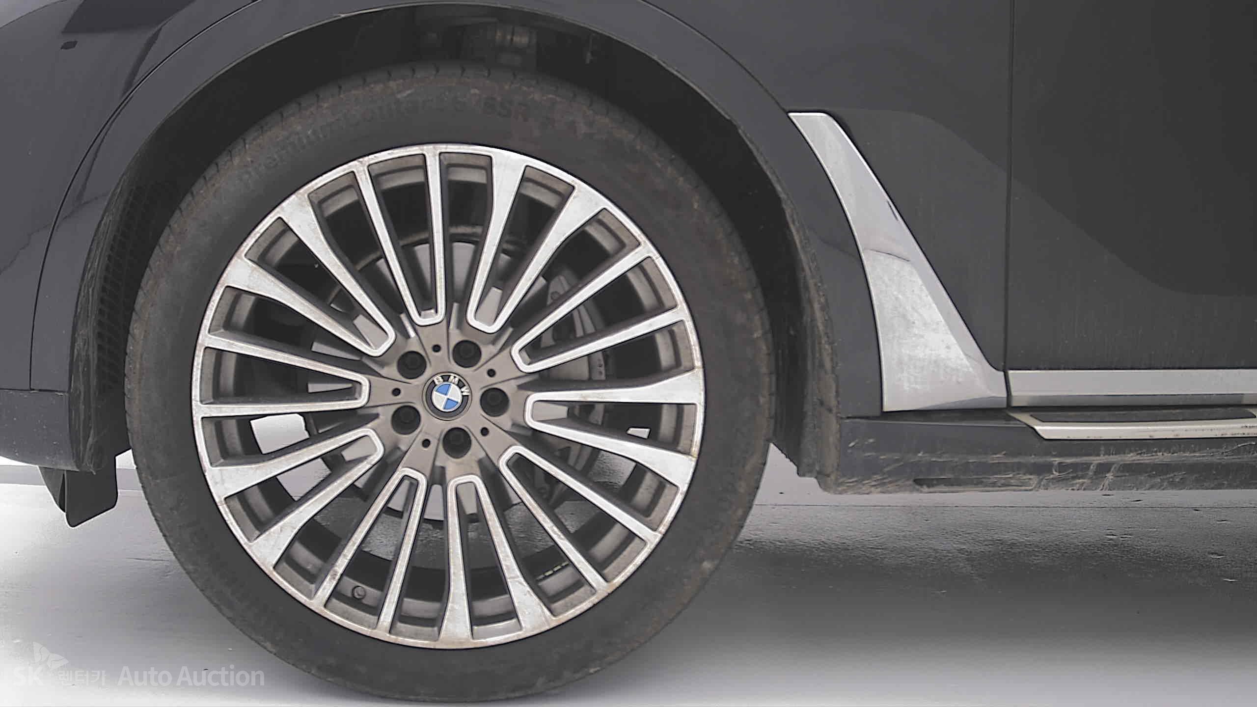 2022 - bmw x7
