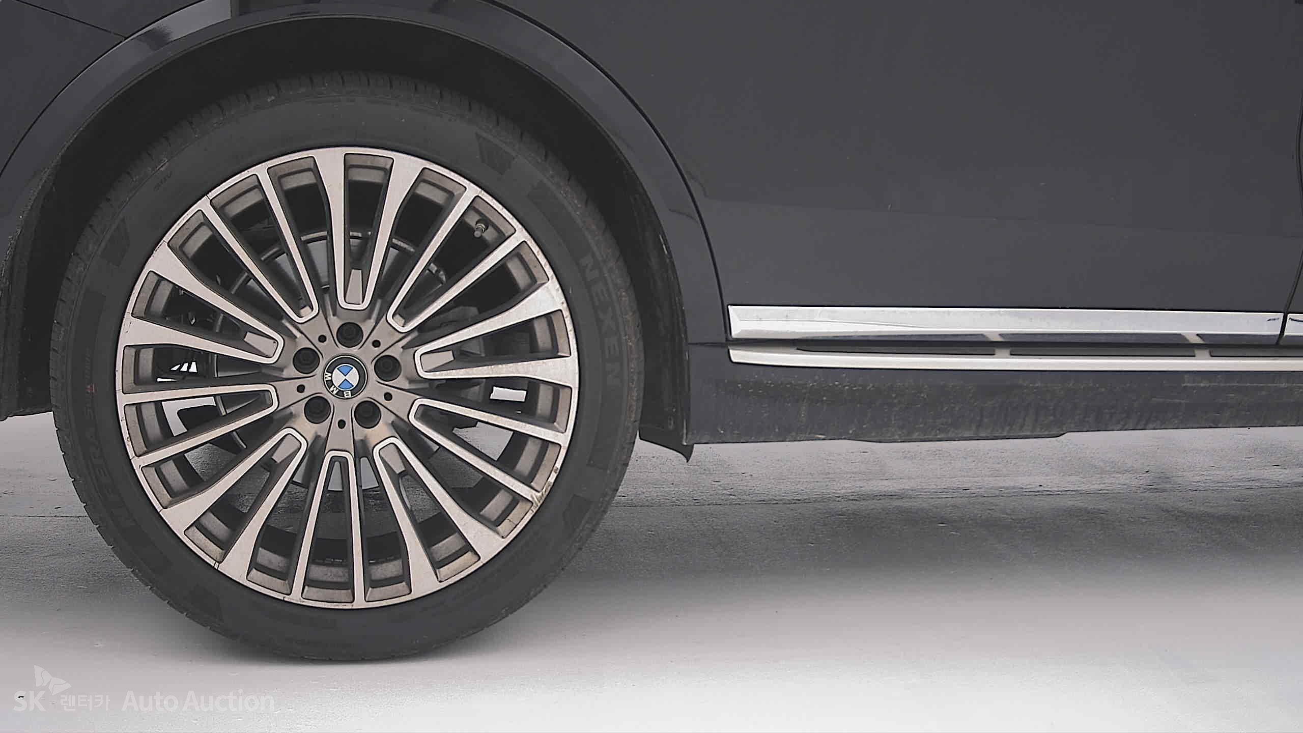2022 - bmw x7