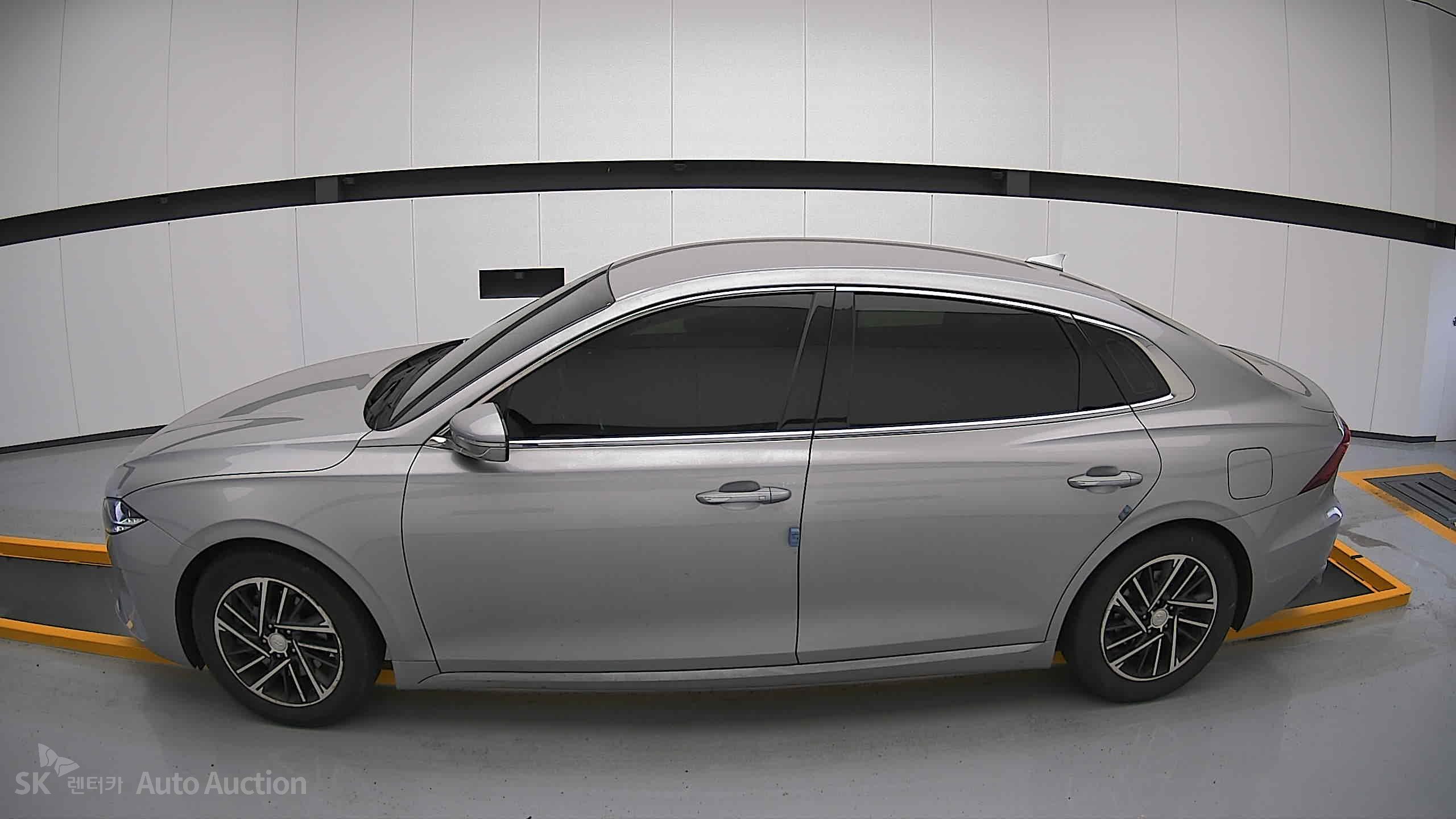 2020 - hyundai grandeur