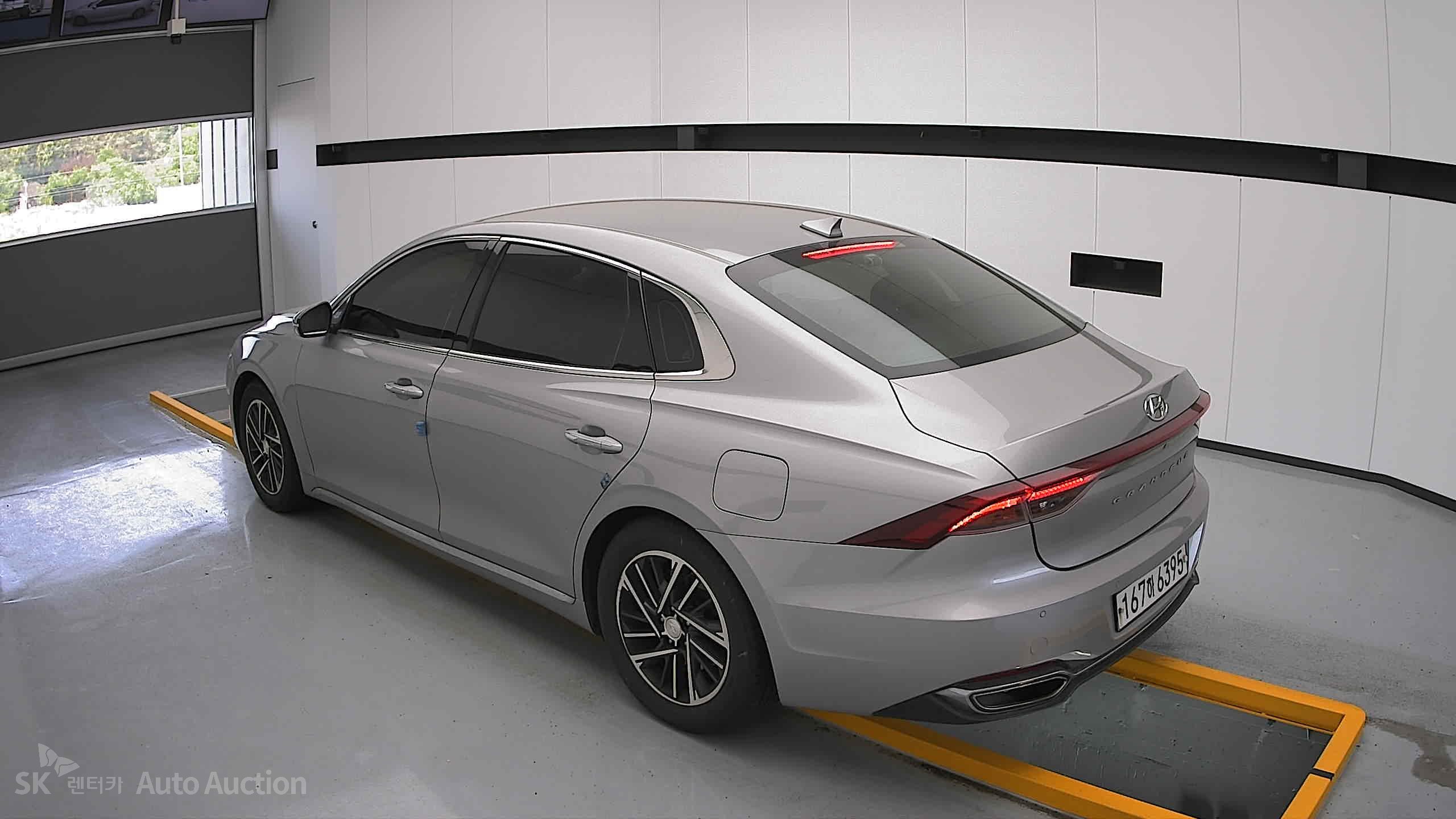 2020 - hyundai grandeur