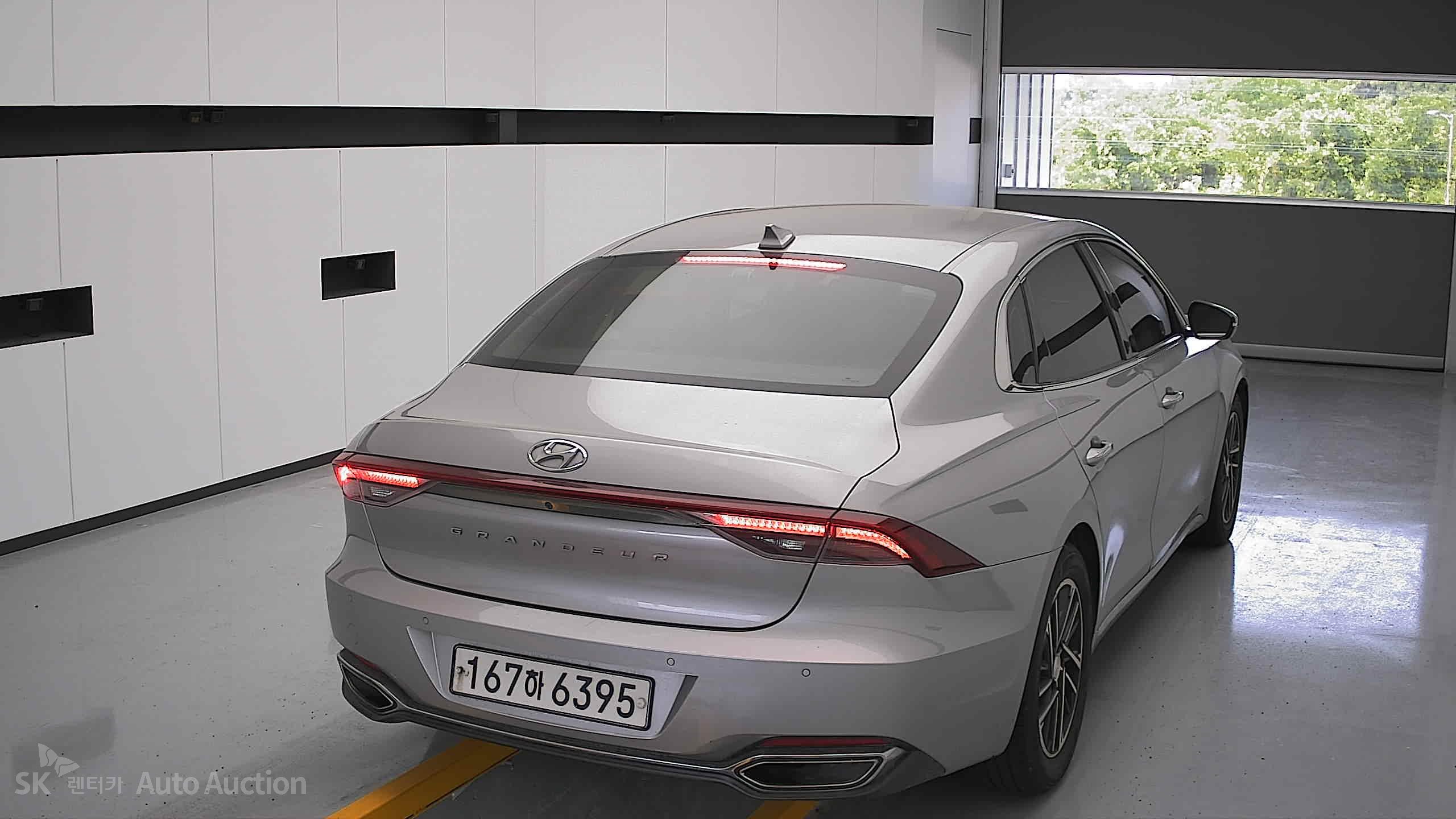 2020 - hyundai grandeur