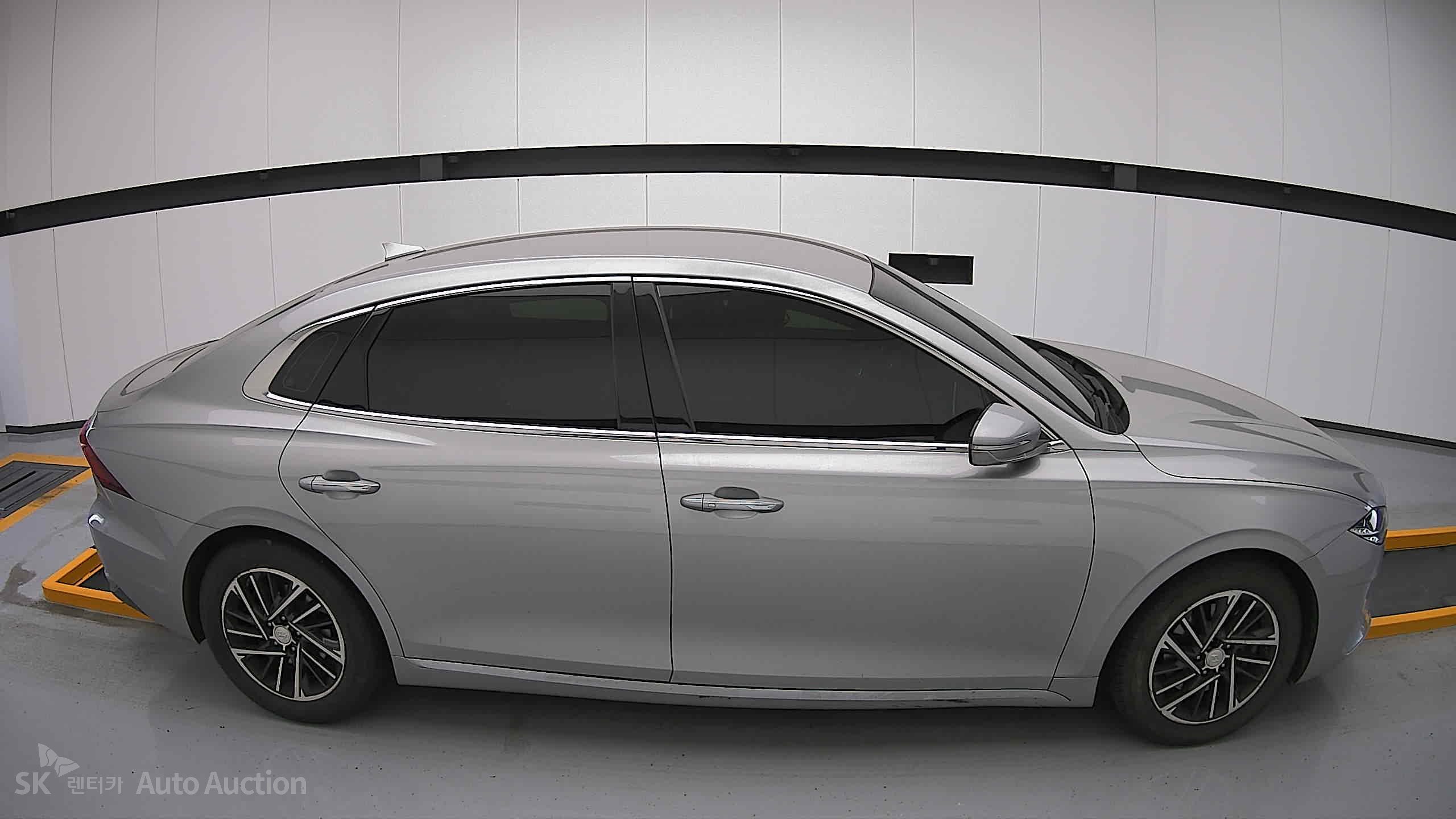 2020 - hyundai grandeur