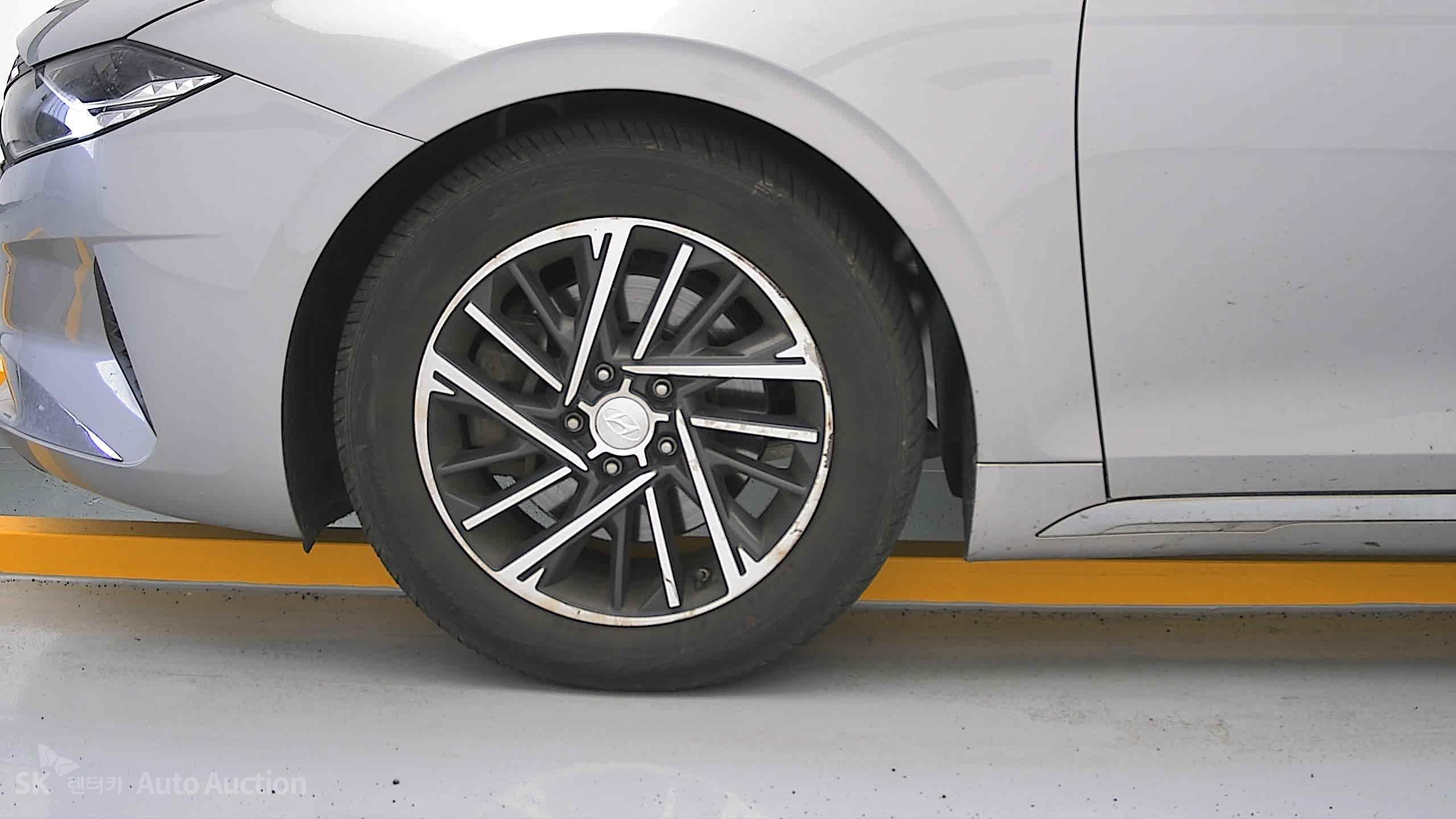 2020 - hyundai grandeur