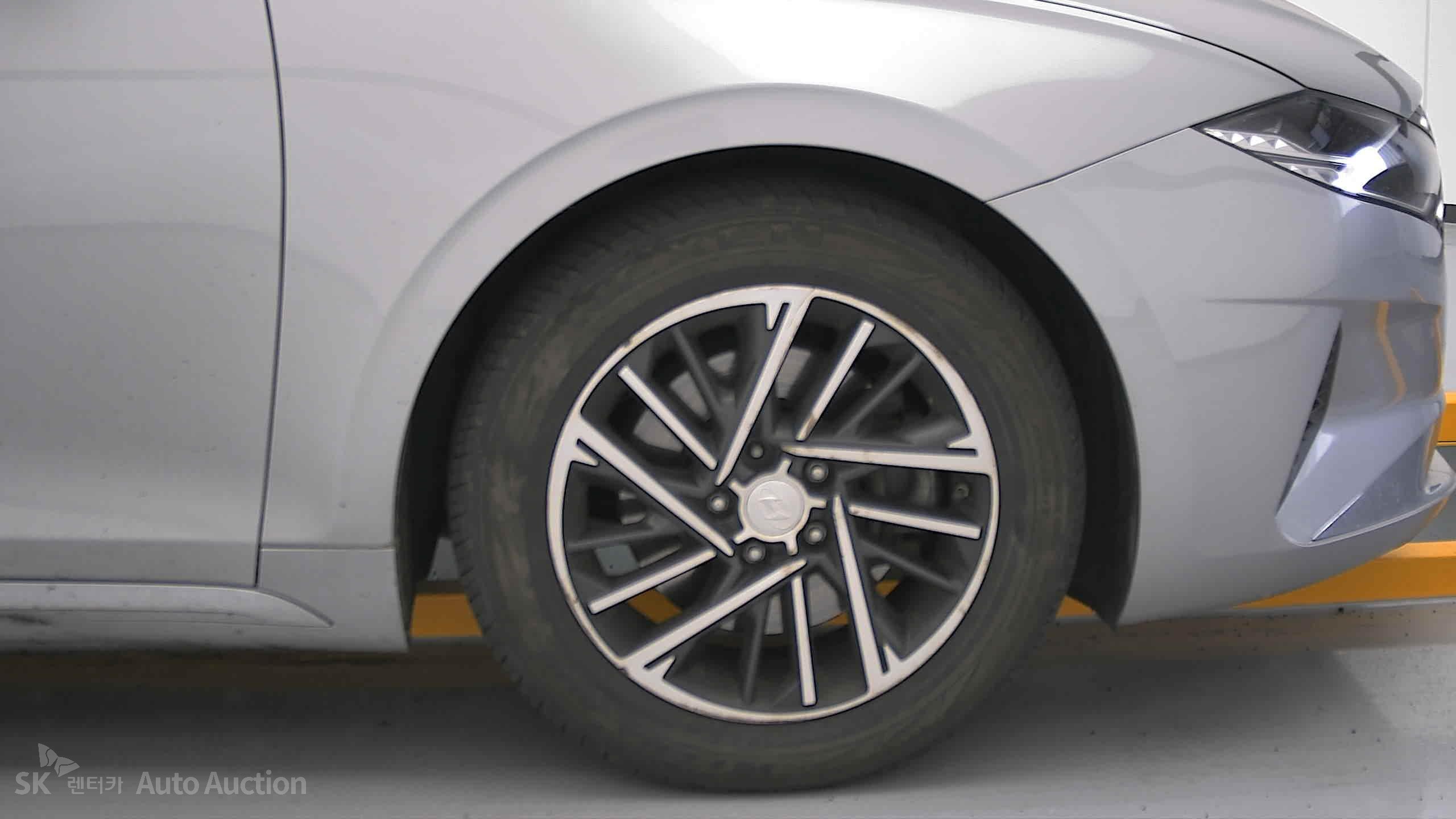2020 - hyundai grandeur
