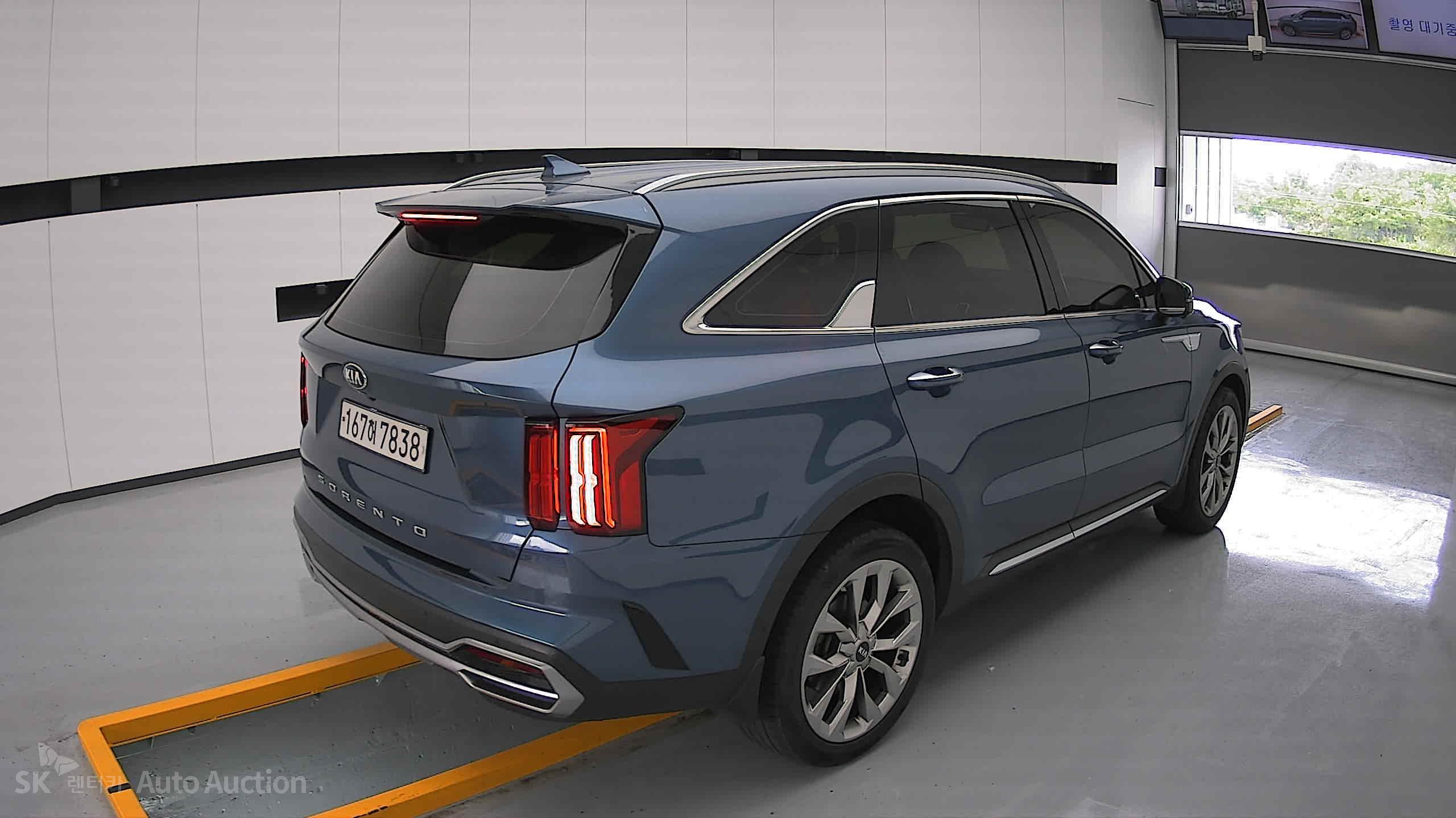 2021 - kia sorento