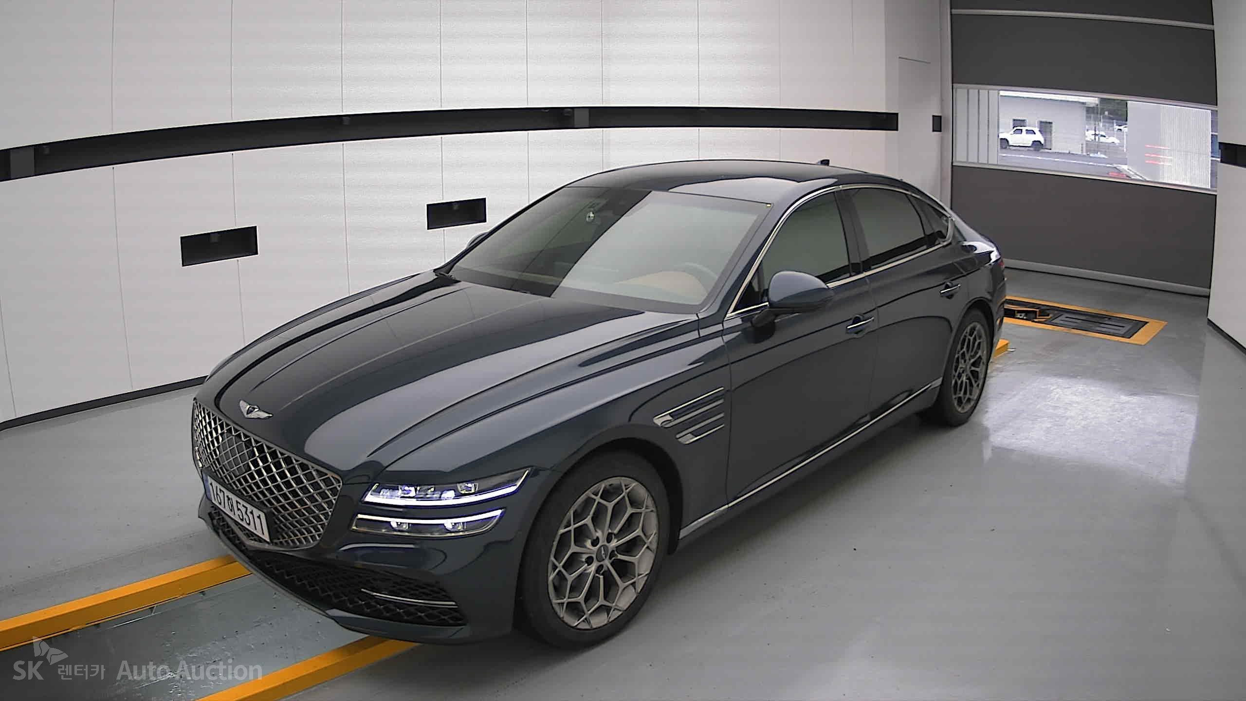 2021 - genesis g80