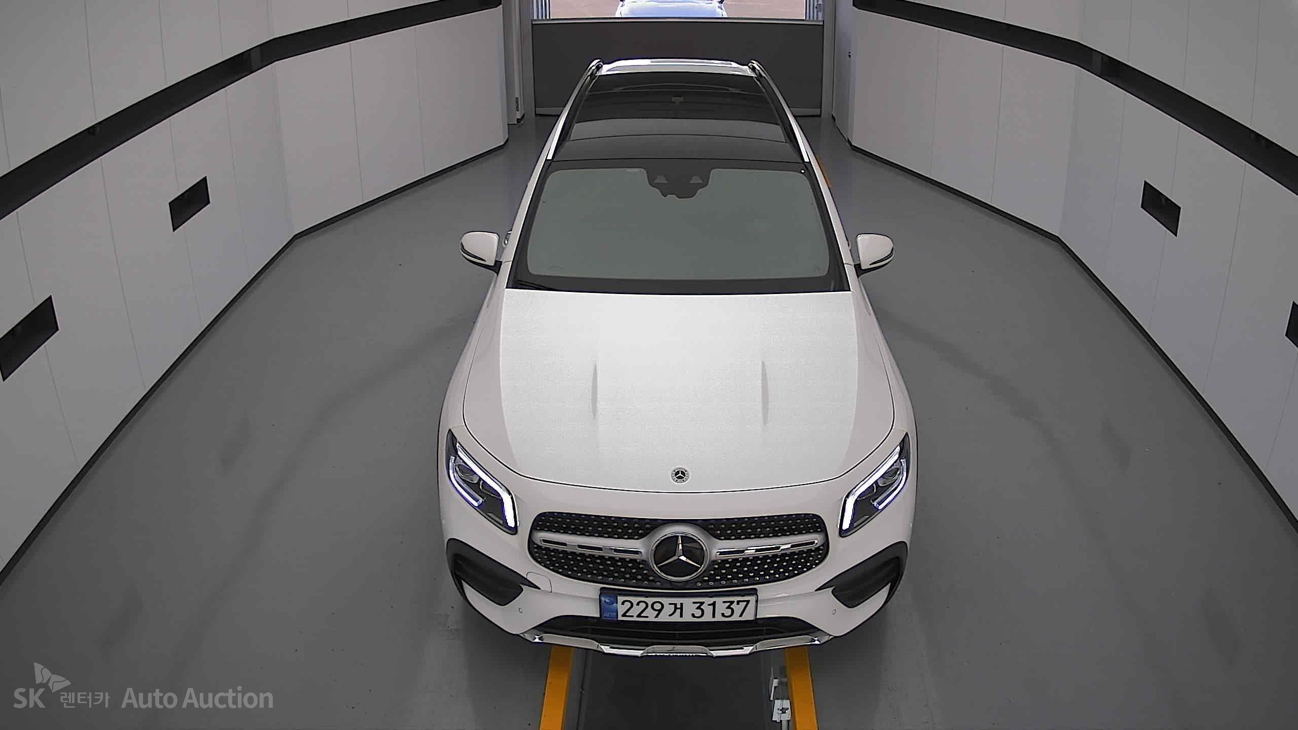 2023 - mercedes-benz glb 250