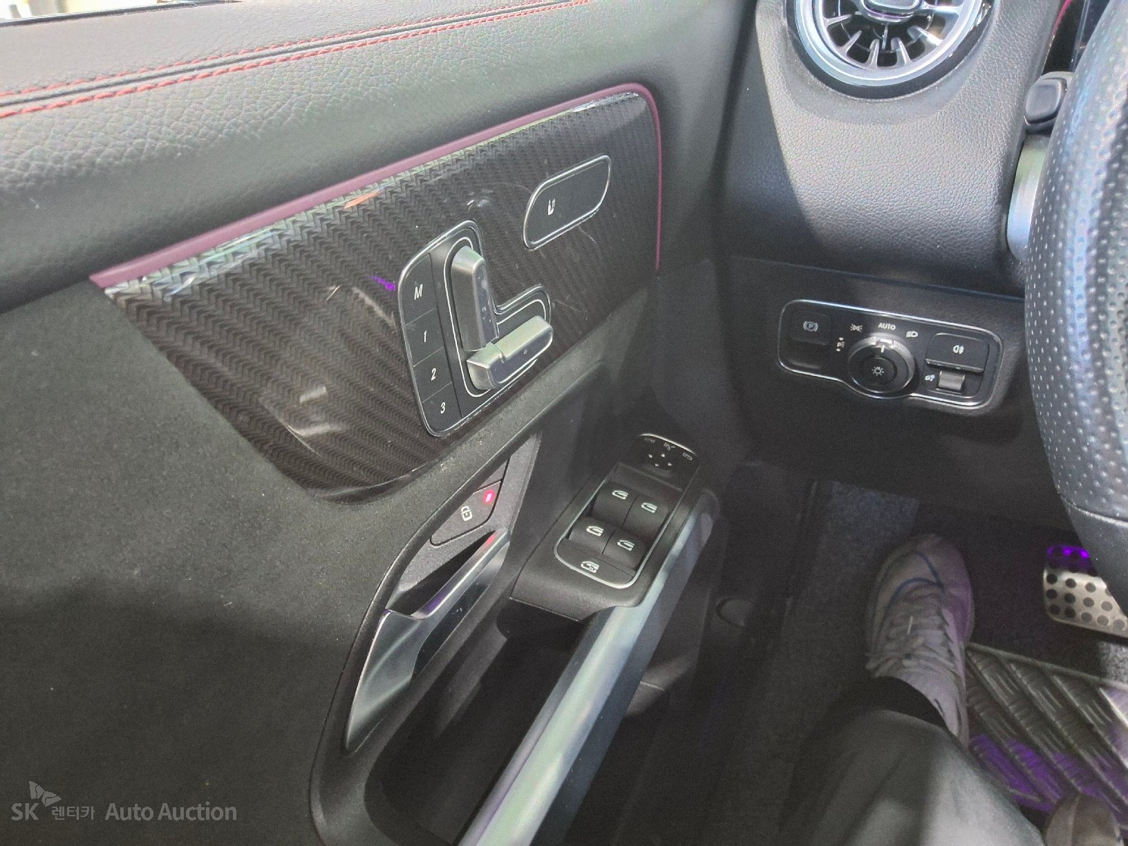 2023 - mercedes-benz glb 250