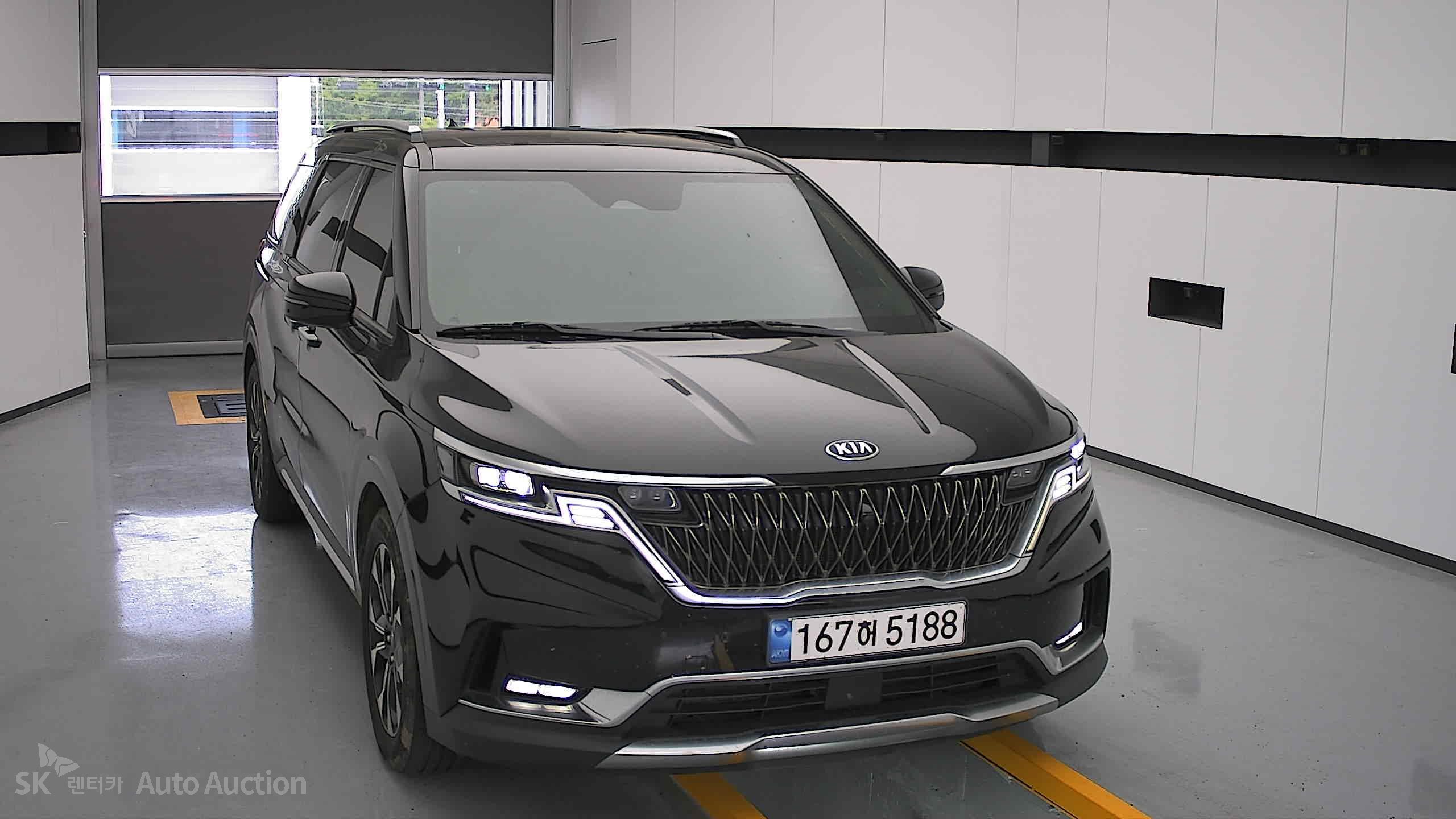 2021 - kia carnival