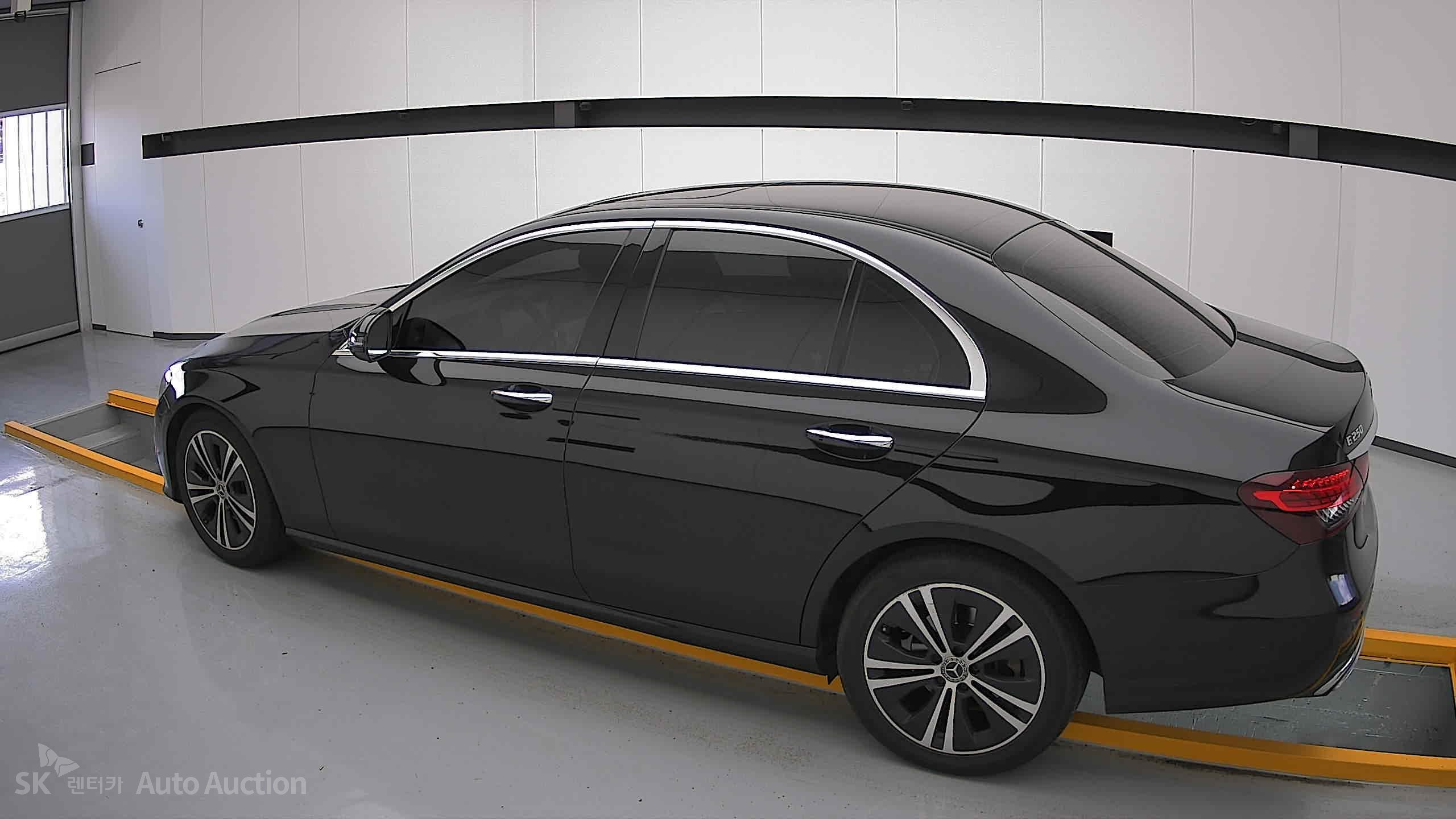 2021 - mercedes-benz e250
