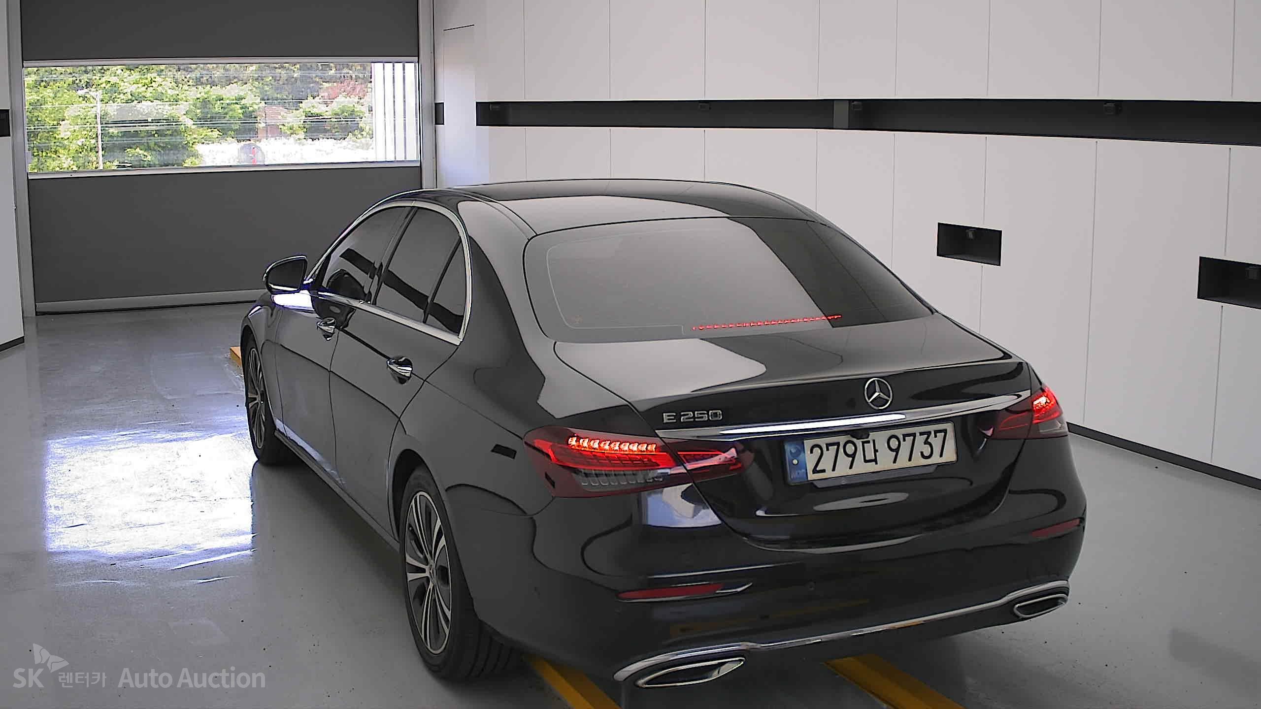 2021 - mercedes-benz e250