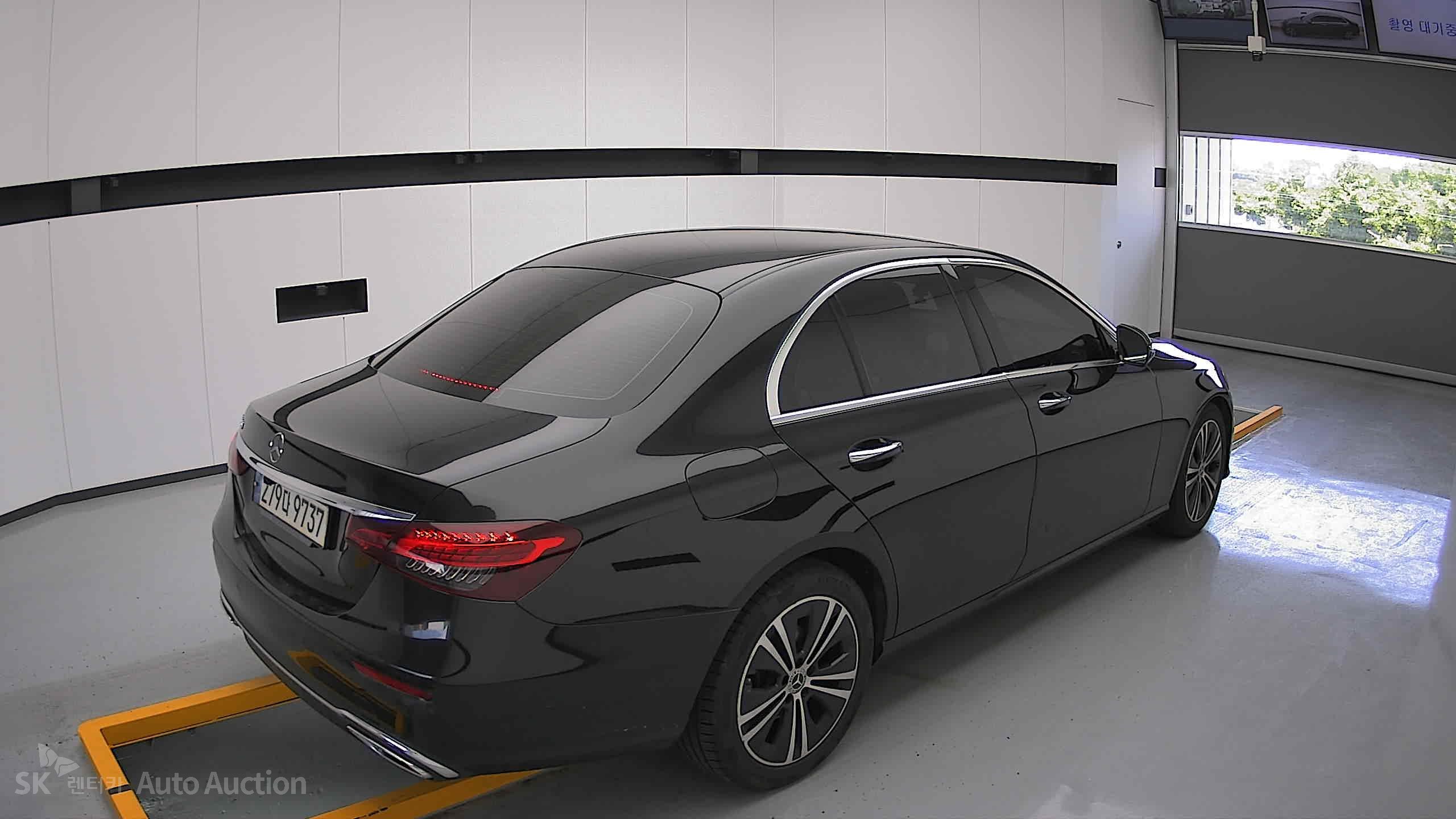 2021 - mercedes-benz e250