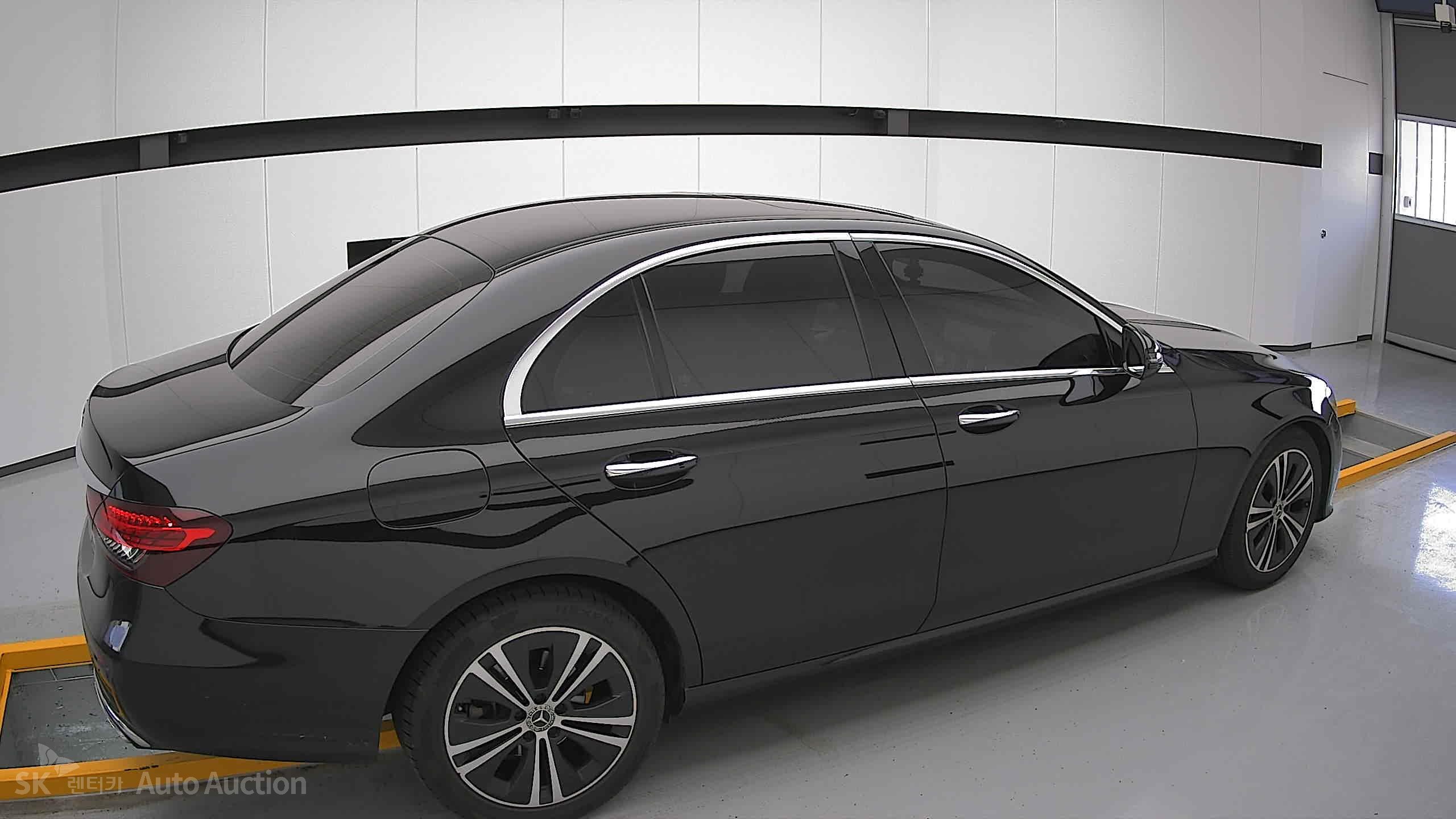 2021 - mercedes-benz e250