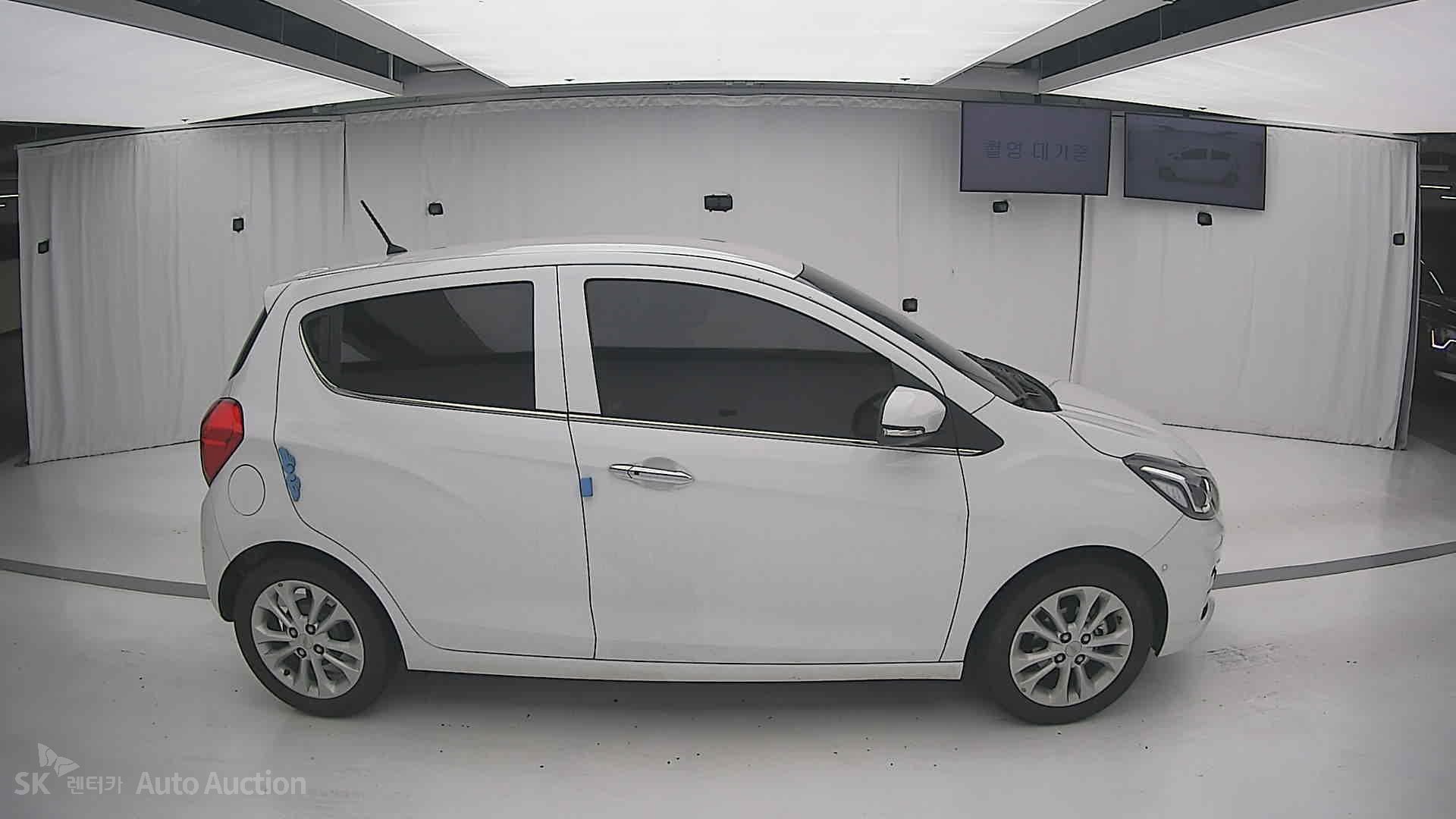 2021 - chevrolet spark