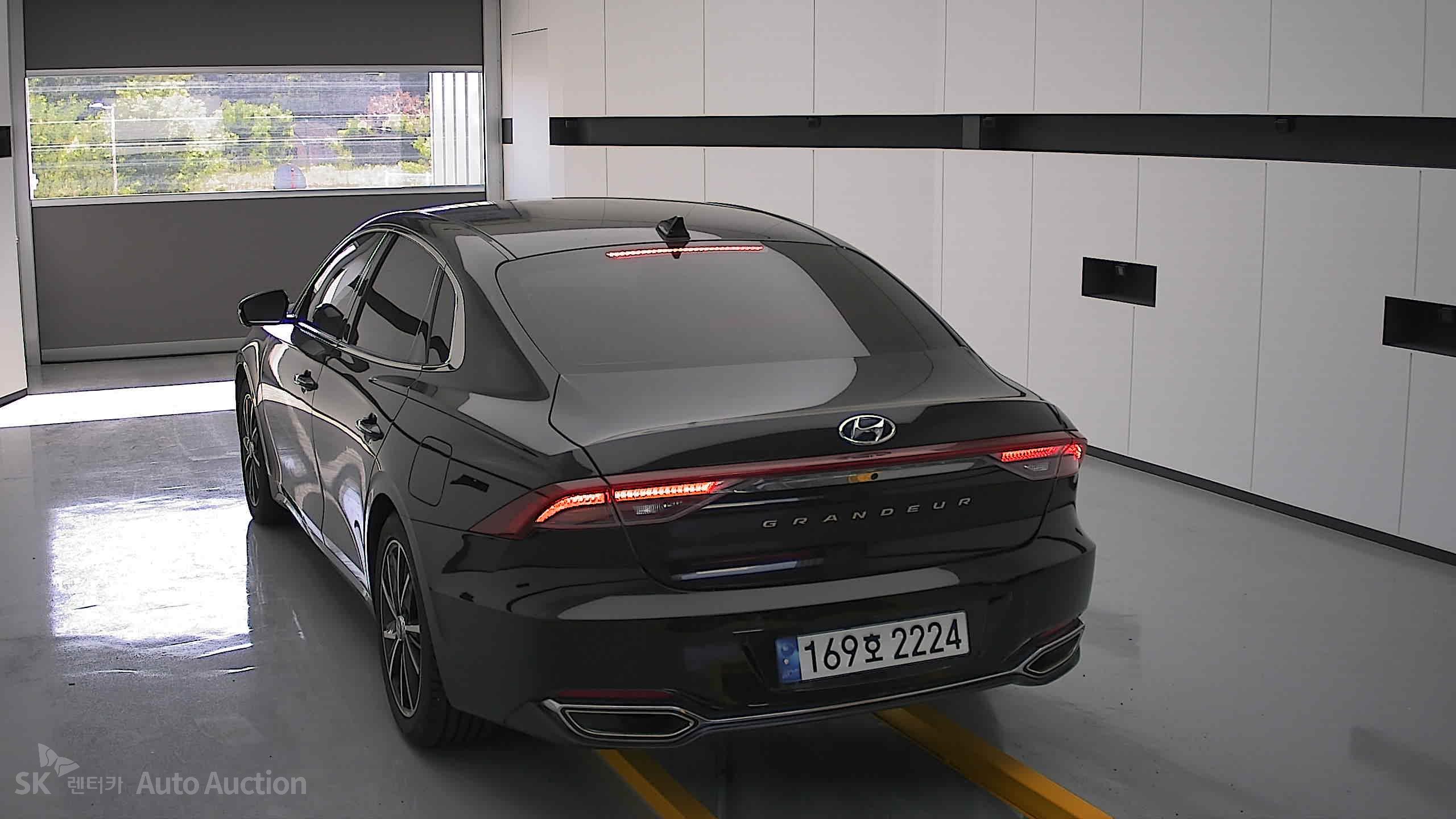 2022 - hyundai grandeur
