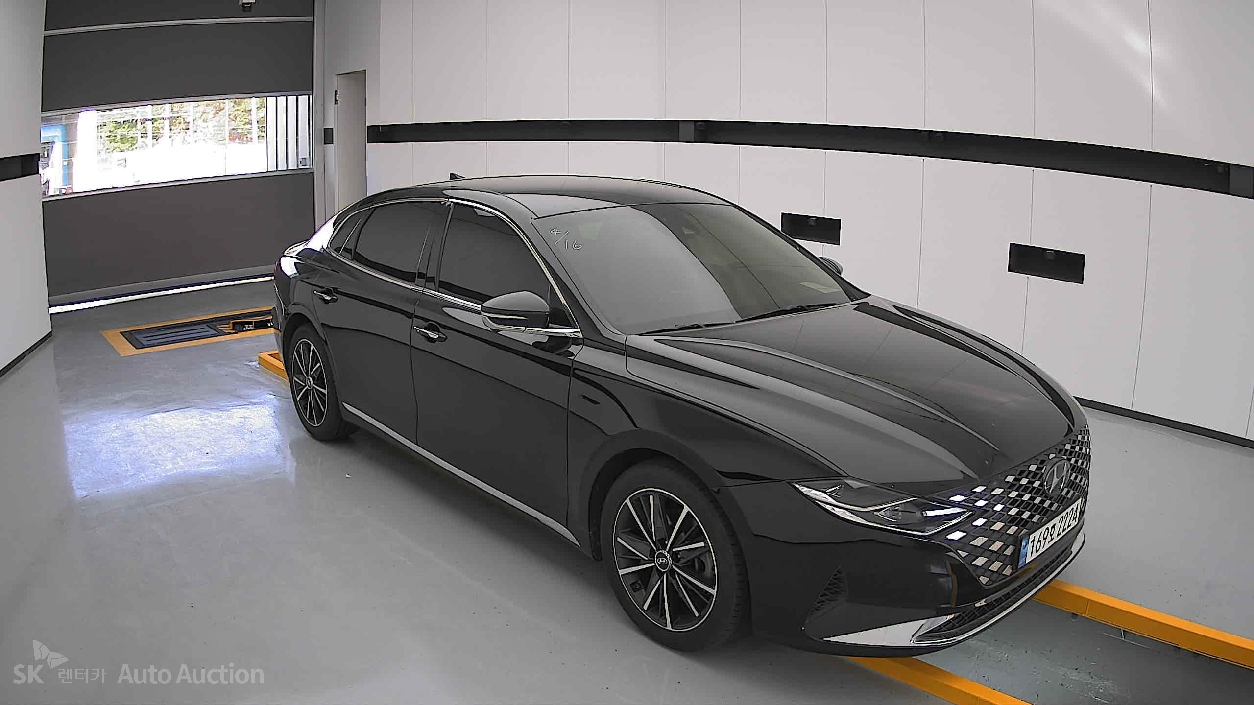 2022 - hyundai grandeur