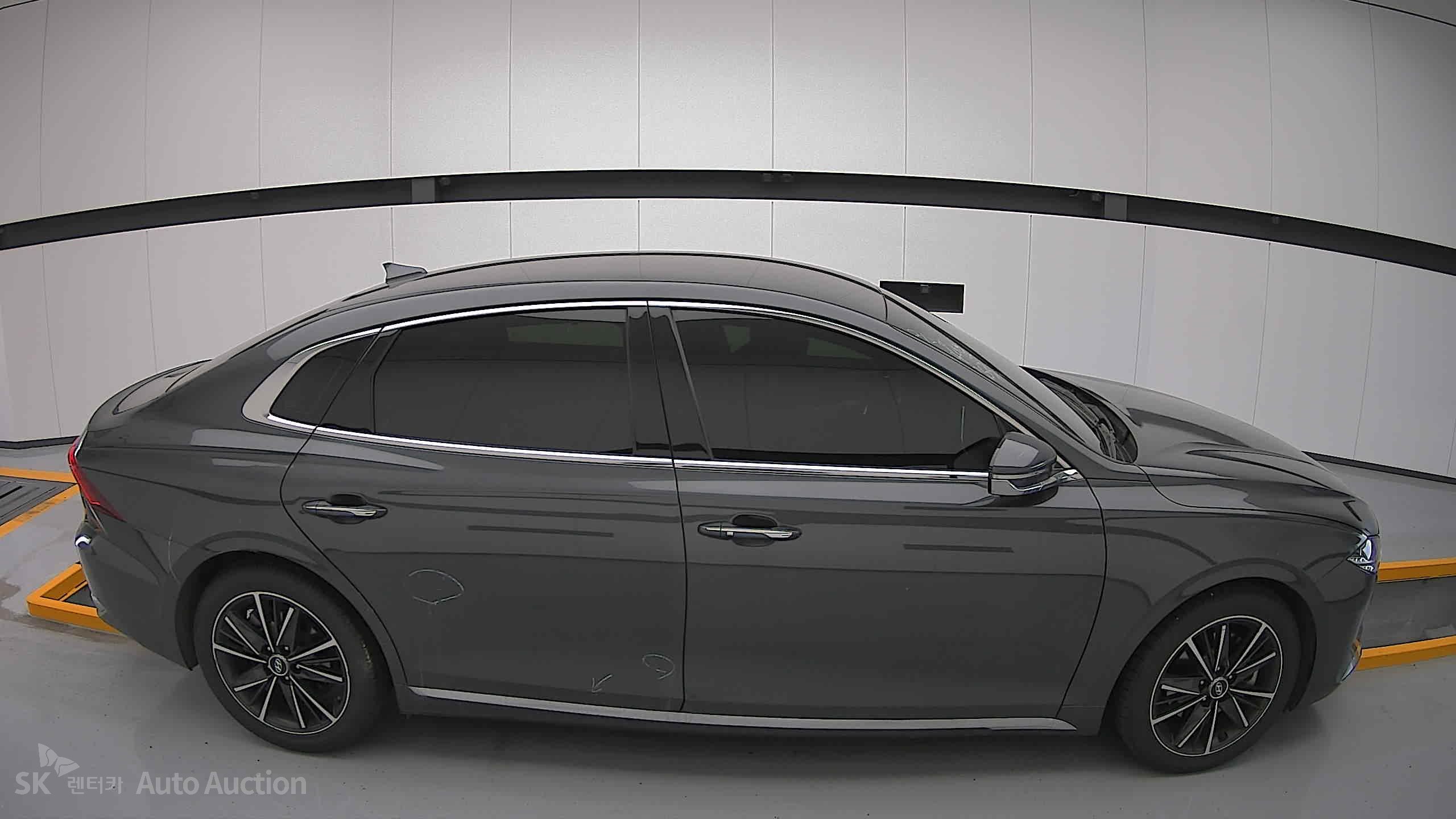 2021 - hyundai grandeur