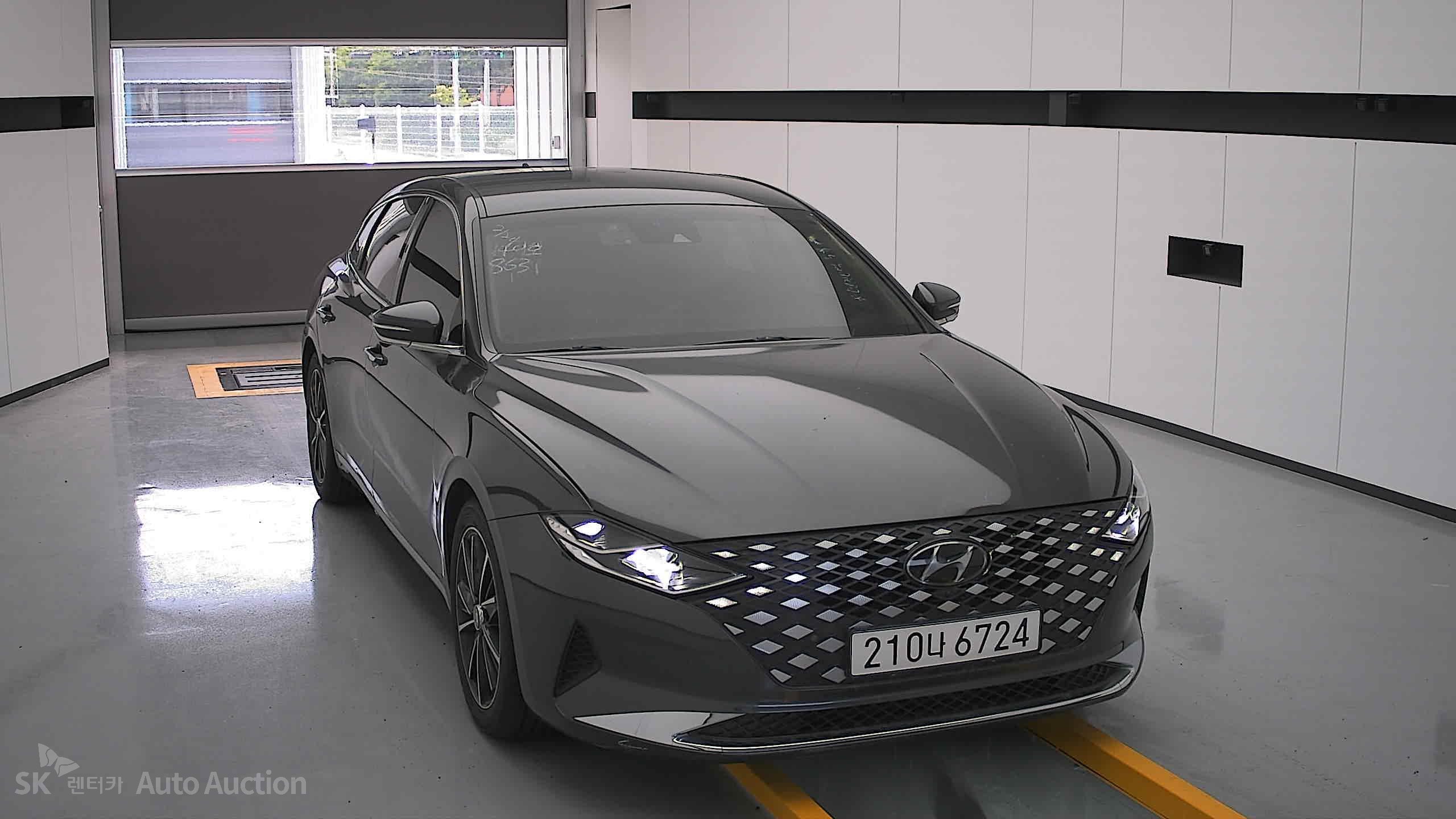2021 - hyundai grandeur