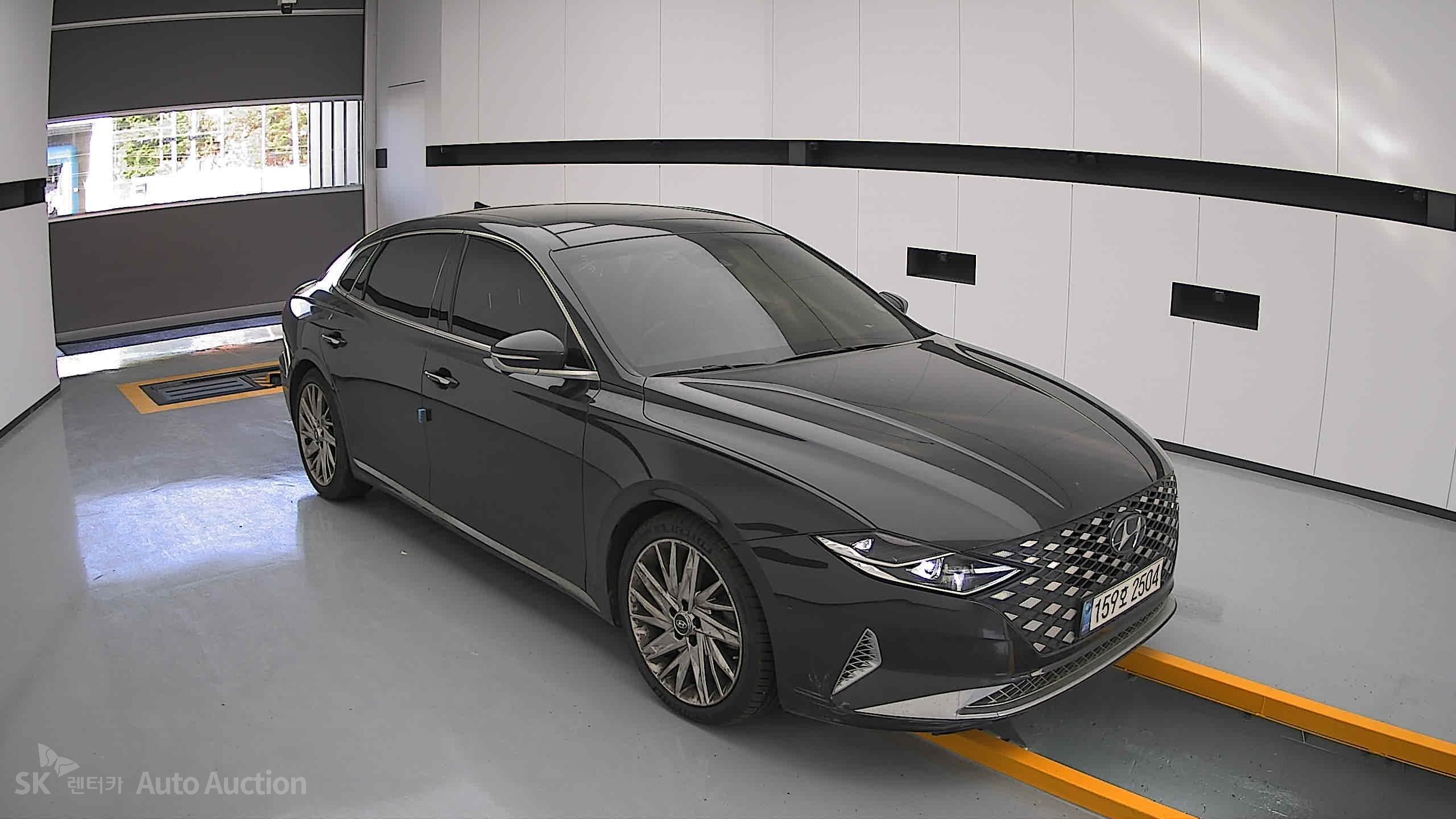 2021 - hyundai grandeur