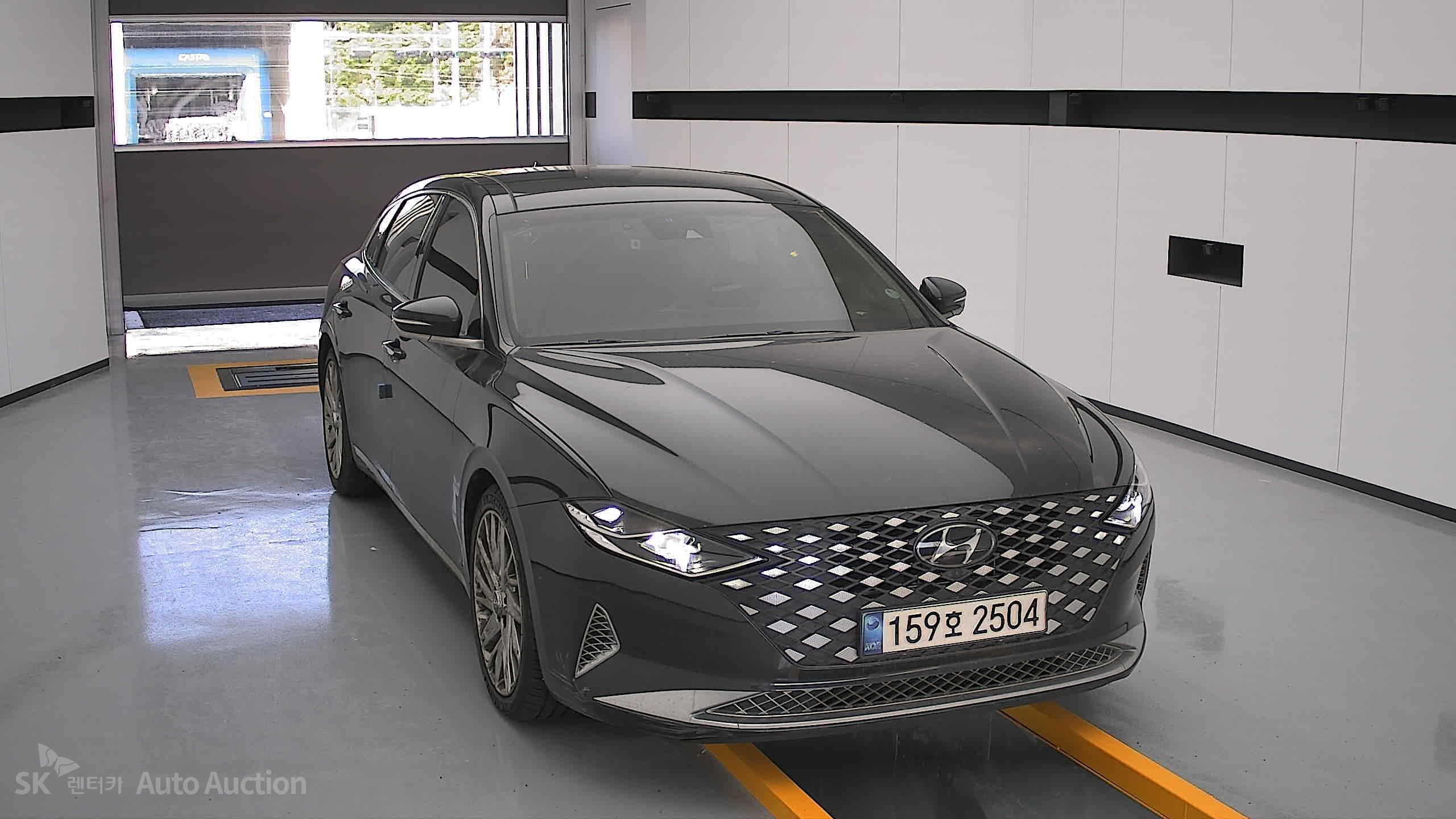 2021 - hyundai grandeur