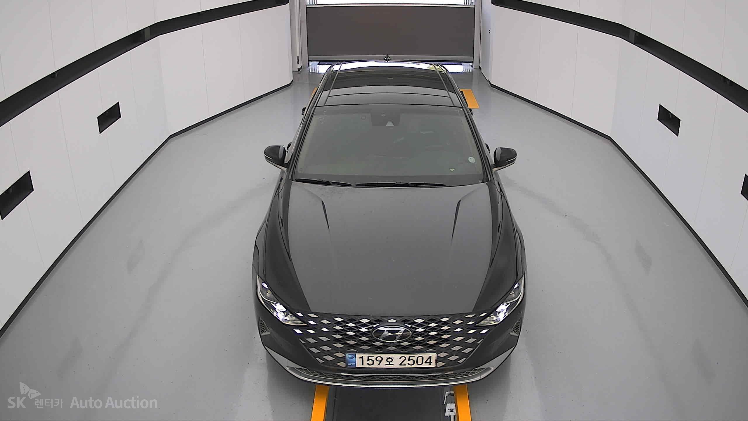 2021 - hyundai grandeur