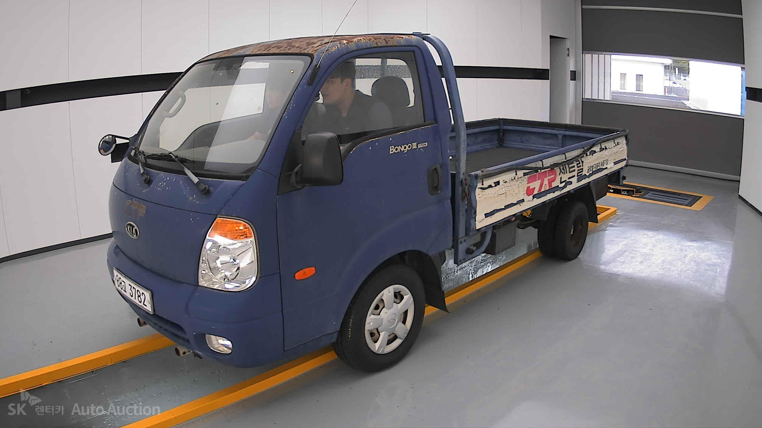 2010 - kia bongo iii