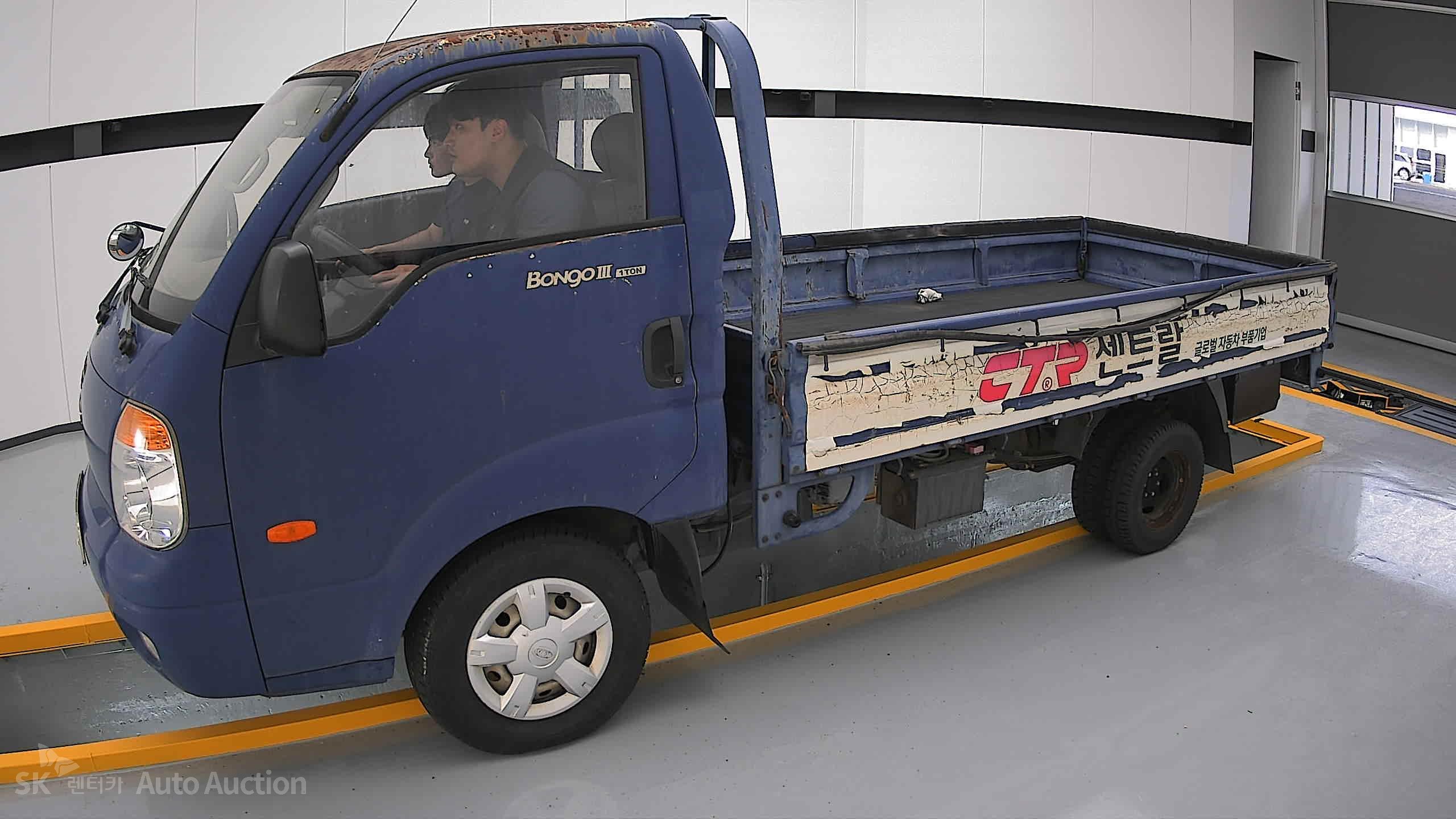 2010 - kia bongo iii