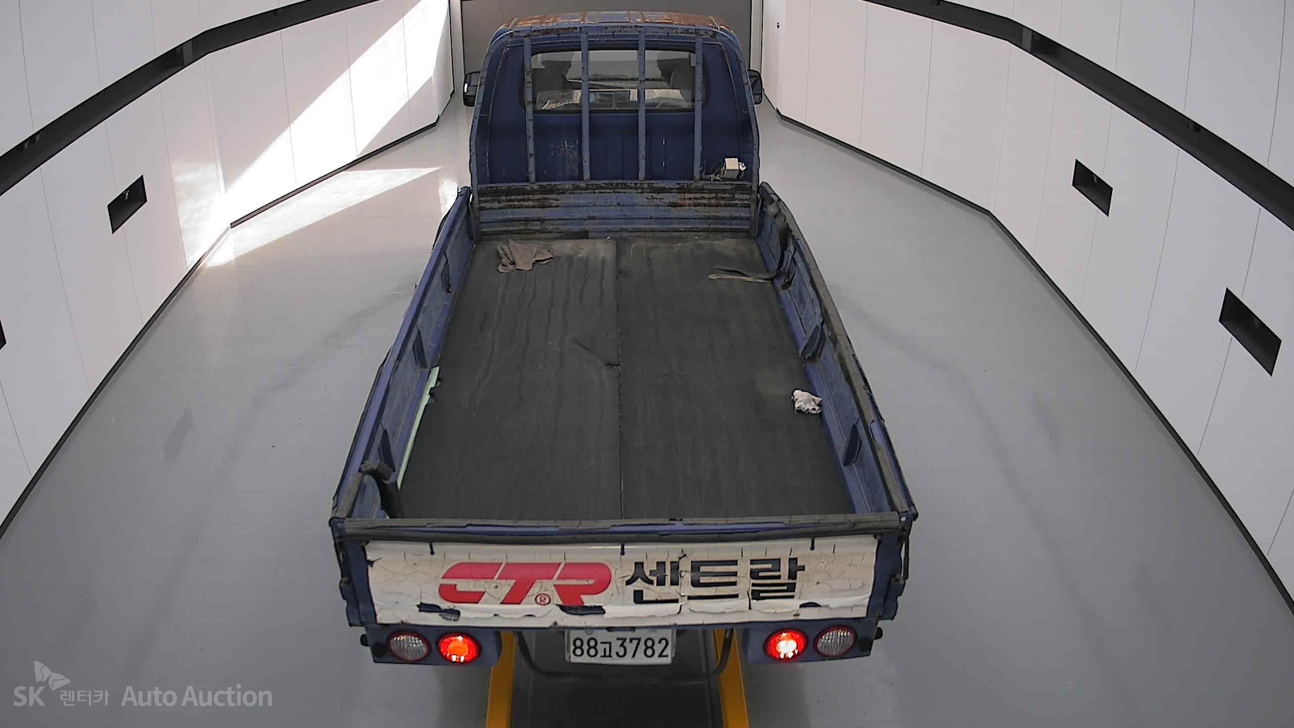 2010 - kia bongo iii