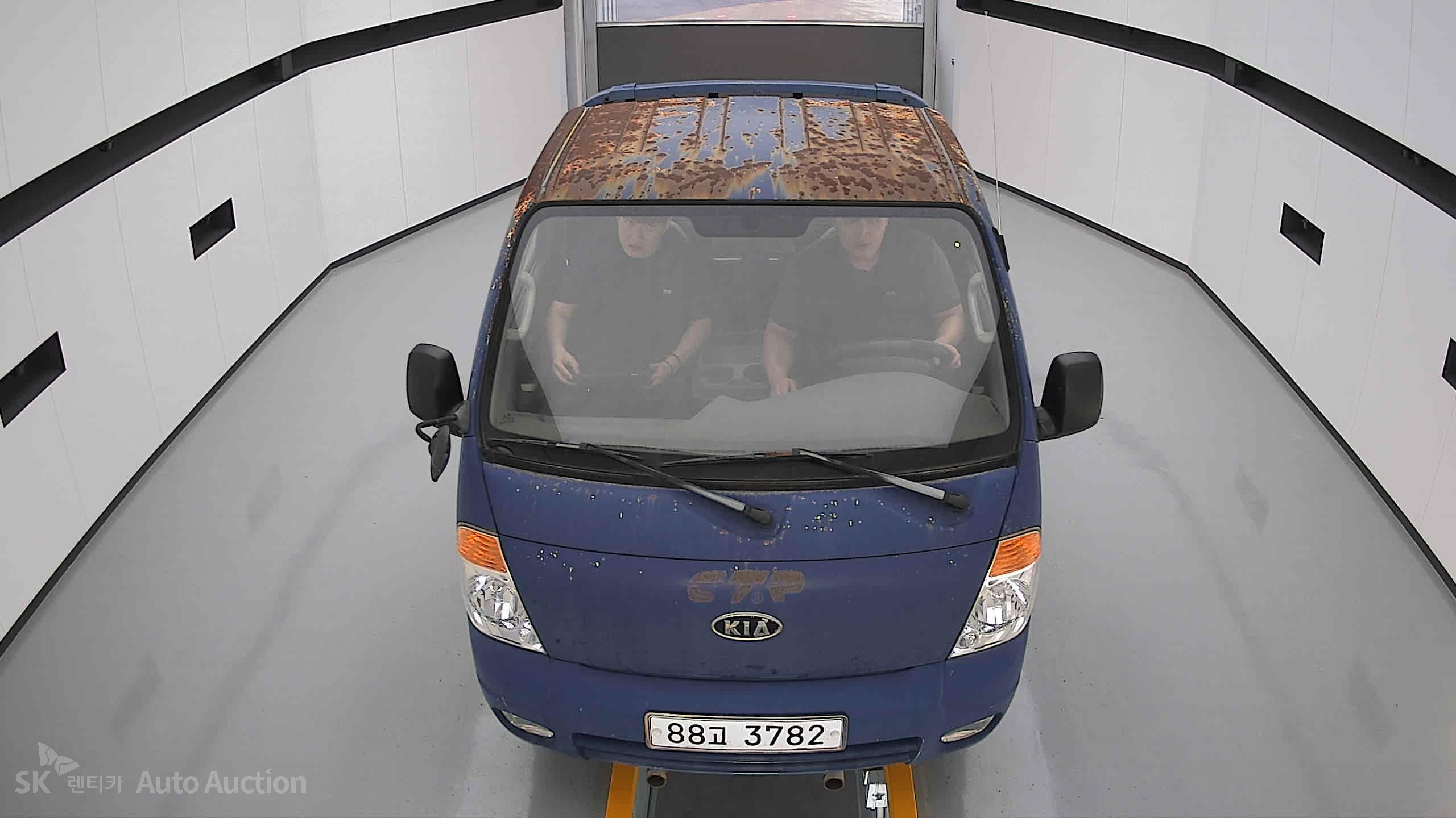 2010 - kia bongo iii