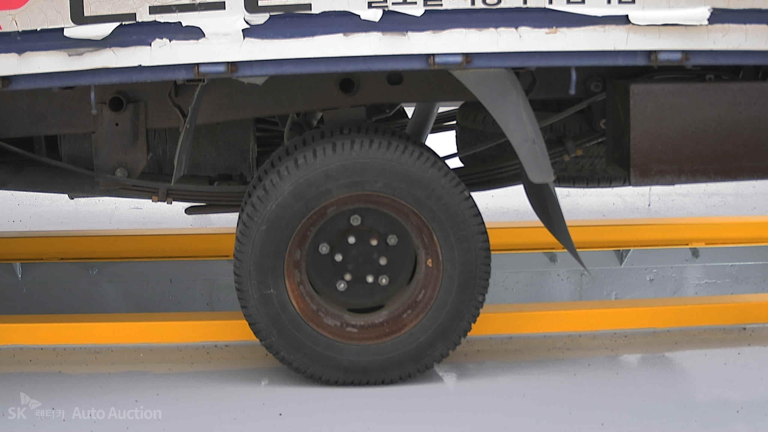2010 - kia bongo iii