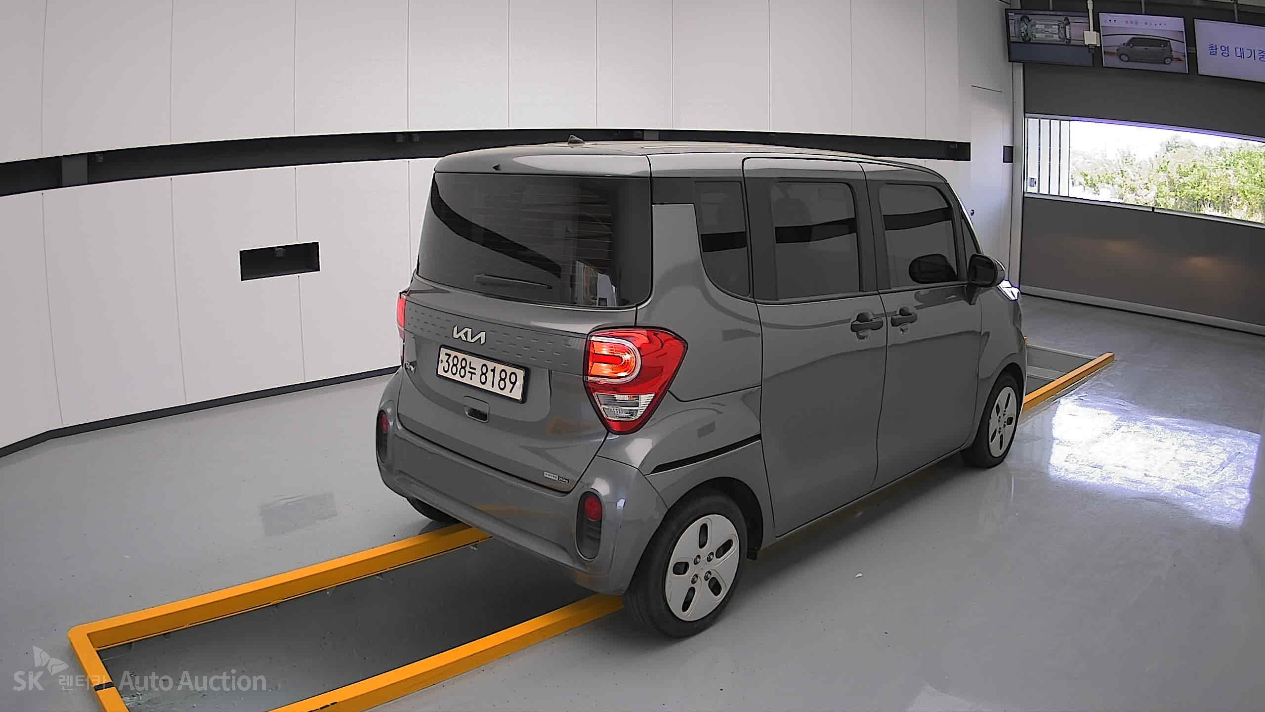 2022 - kia ray
