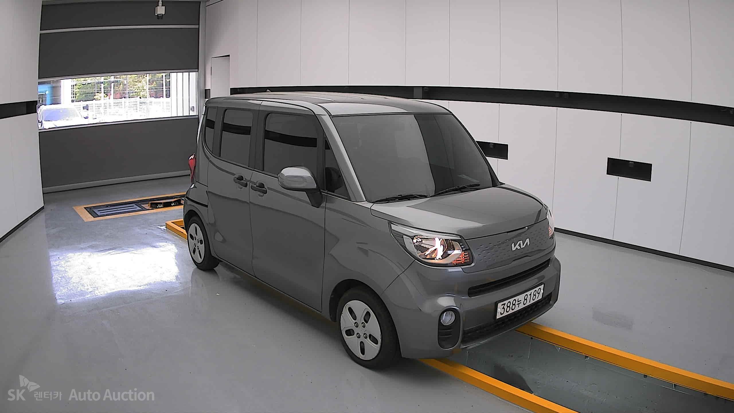 2022 - kia ray