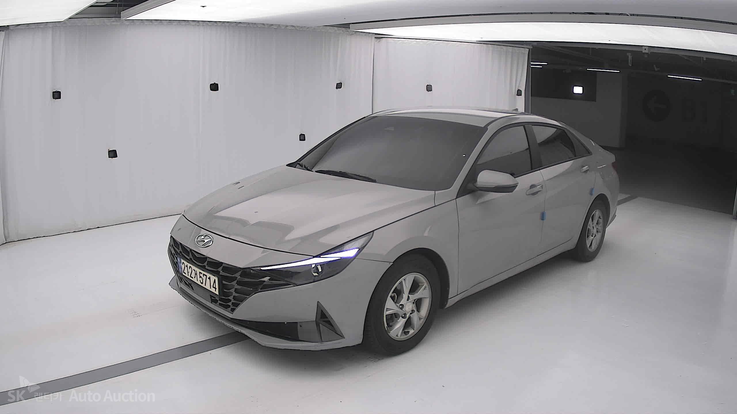 2023 - hyundai avante