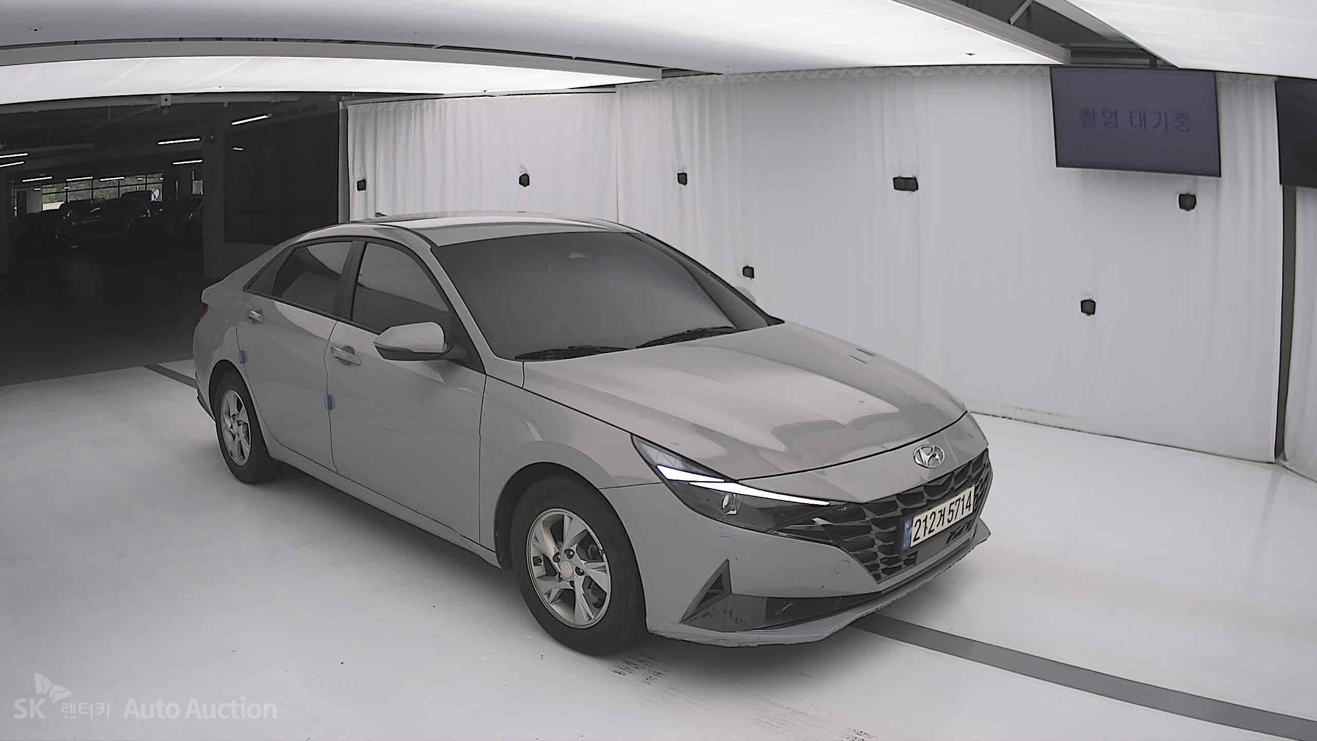 2023 - hyundai avante