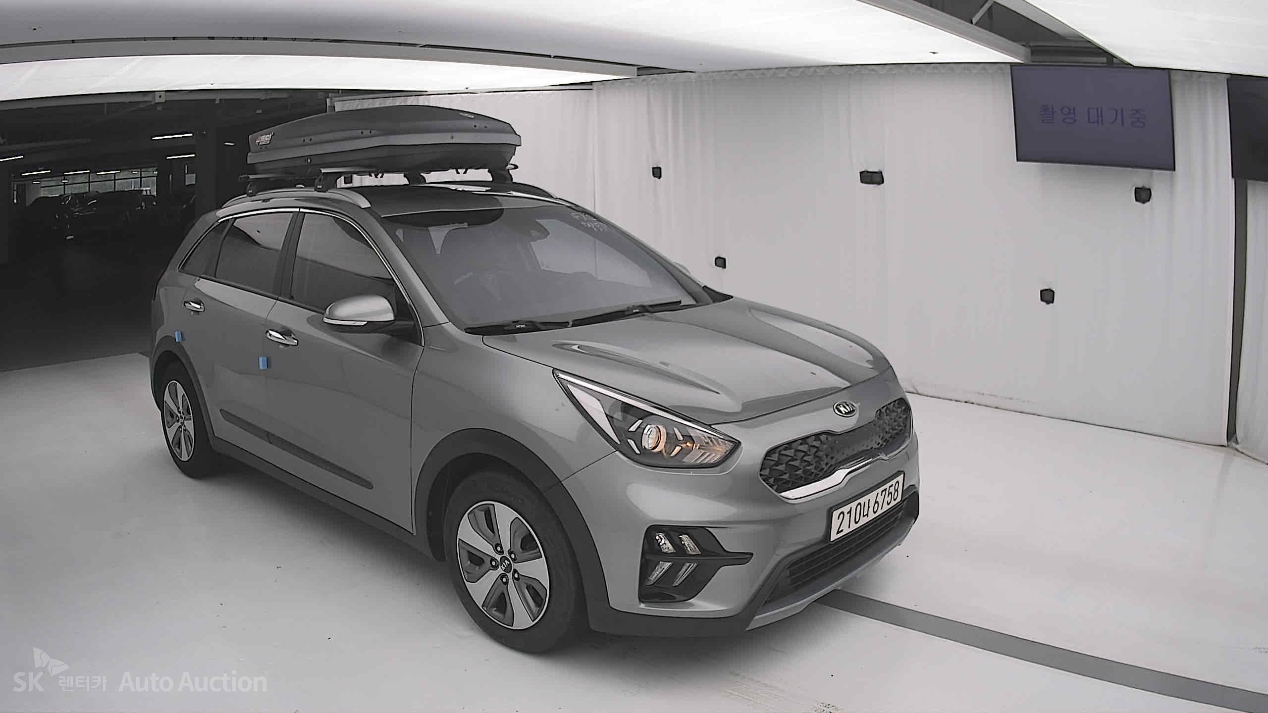 2021 - kia niro