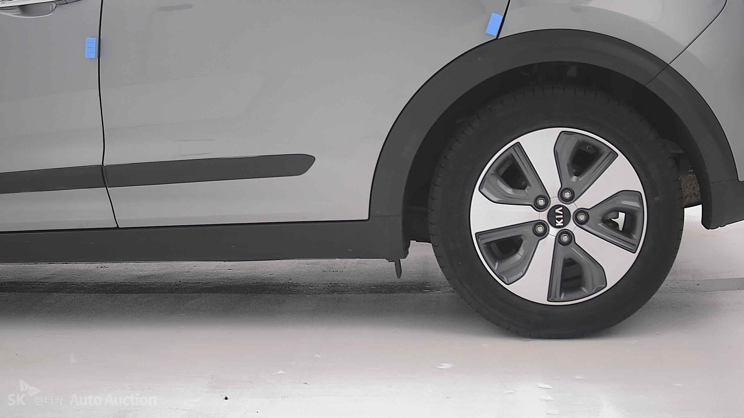 2021 - kia niro