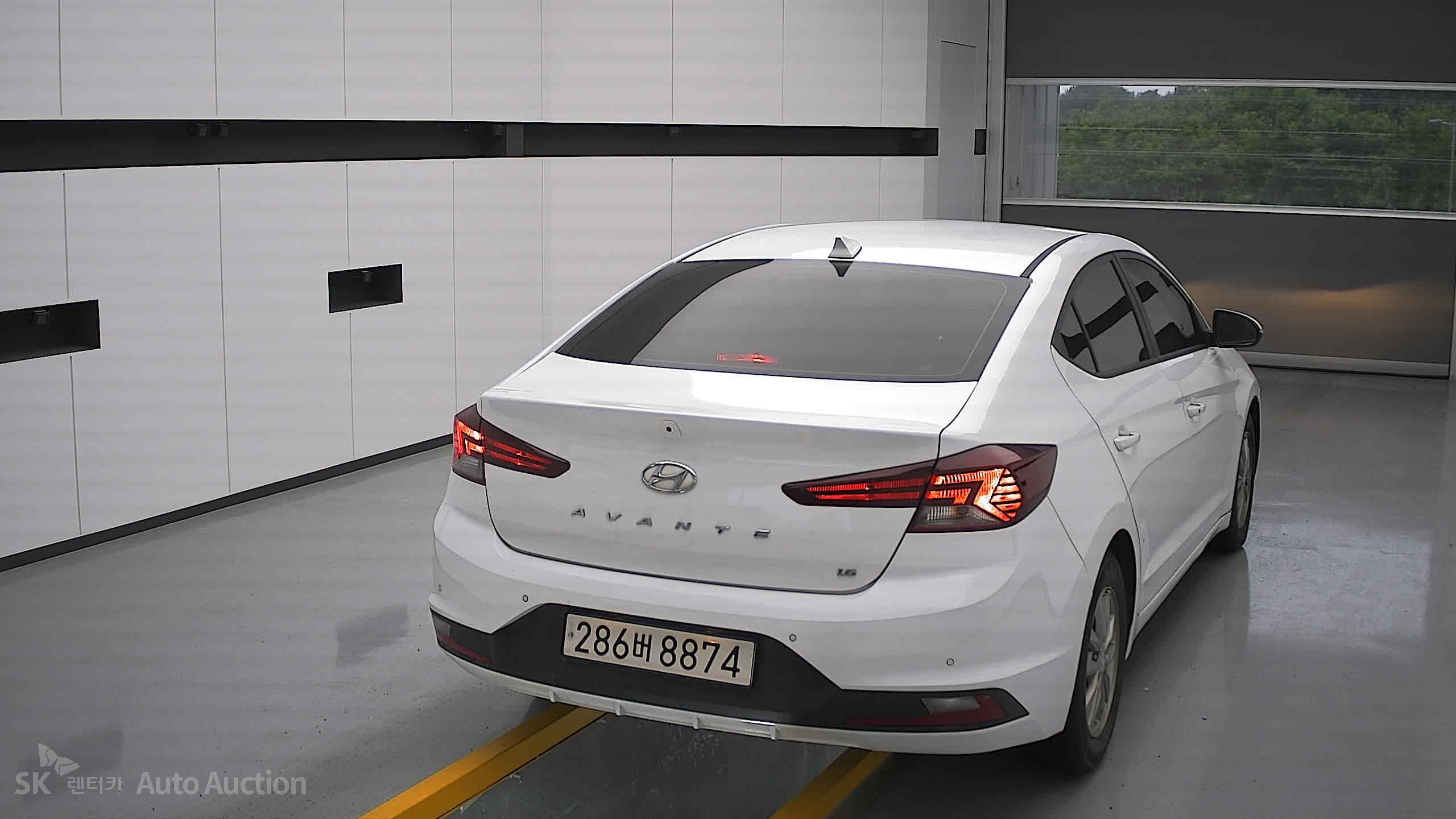 2020 - hyundai avante ad
