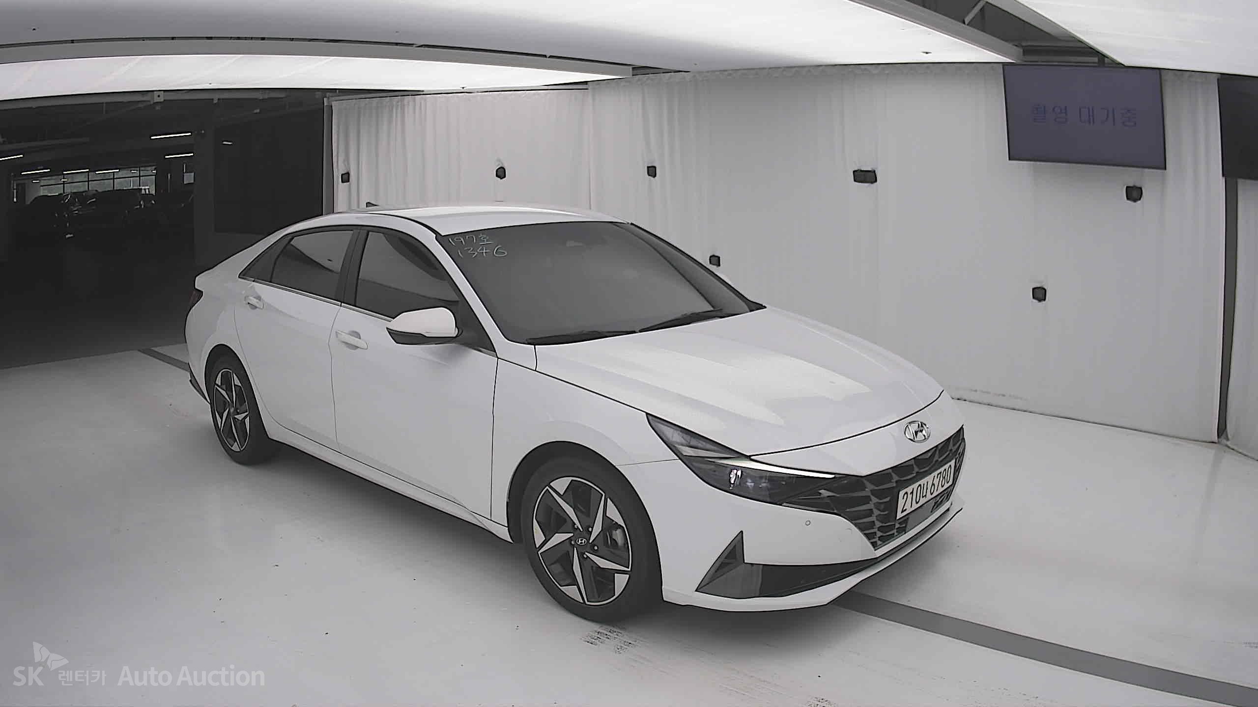 2023 - hyundai avante