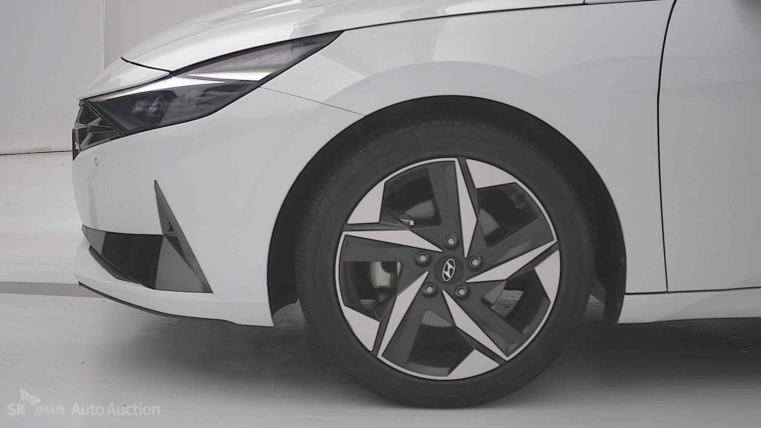 2023 - hyundai avante