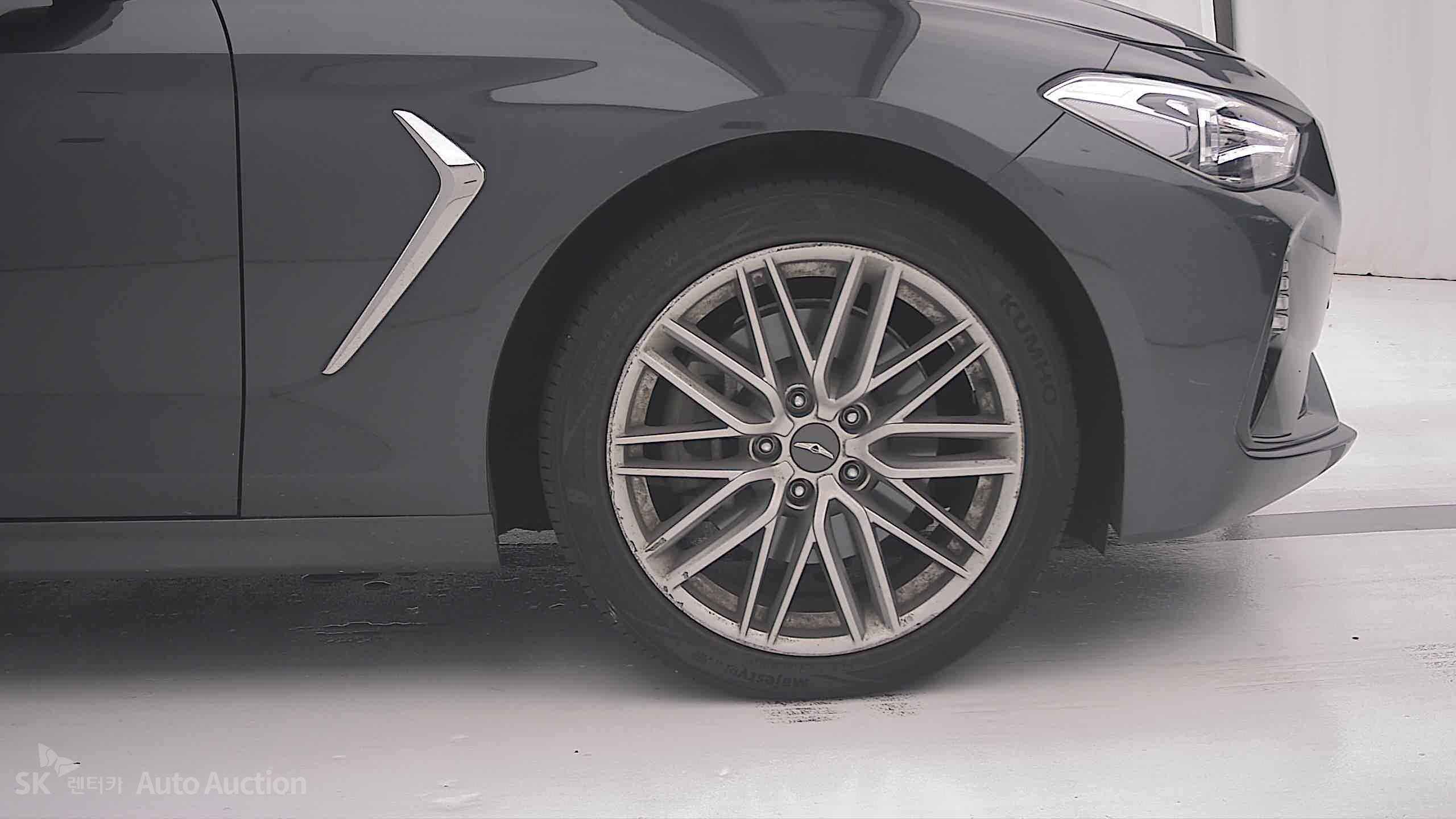 2019 - genesis g70