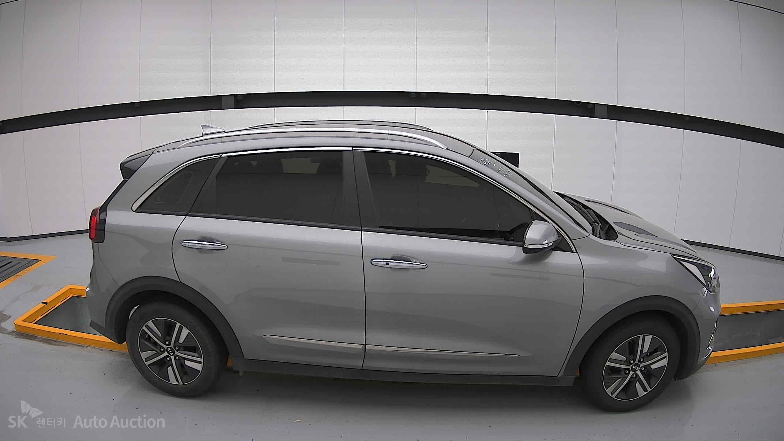 2020 - kia niro