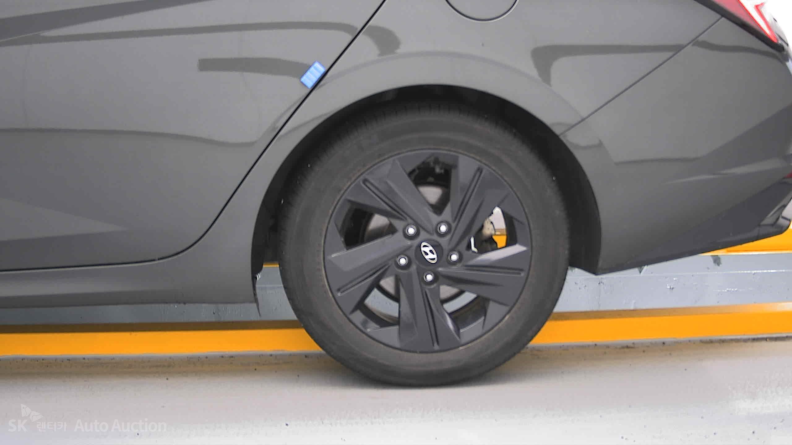 2023 - hyundai avante