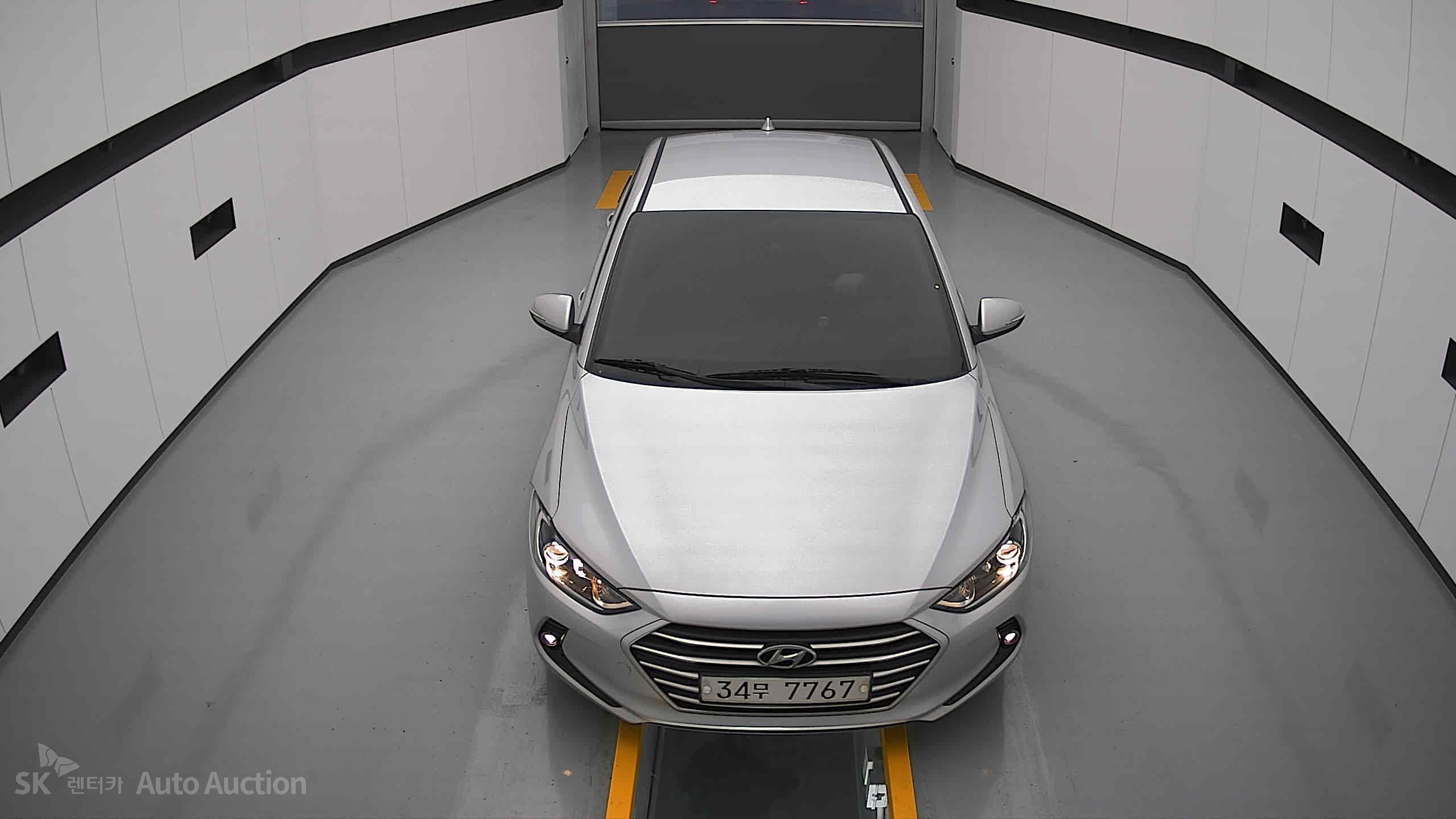 2018 - hyundai avante ad