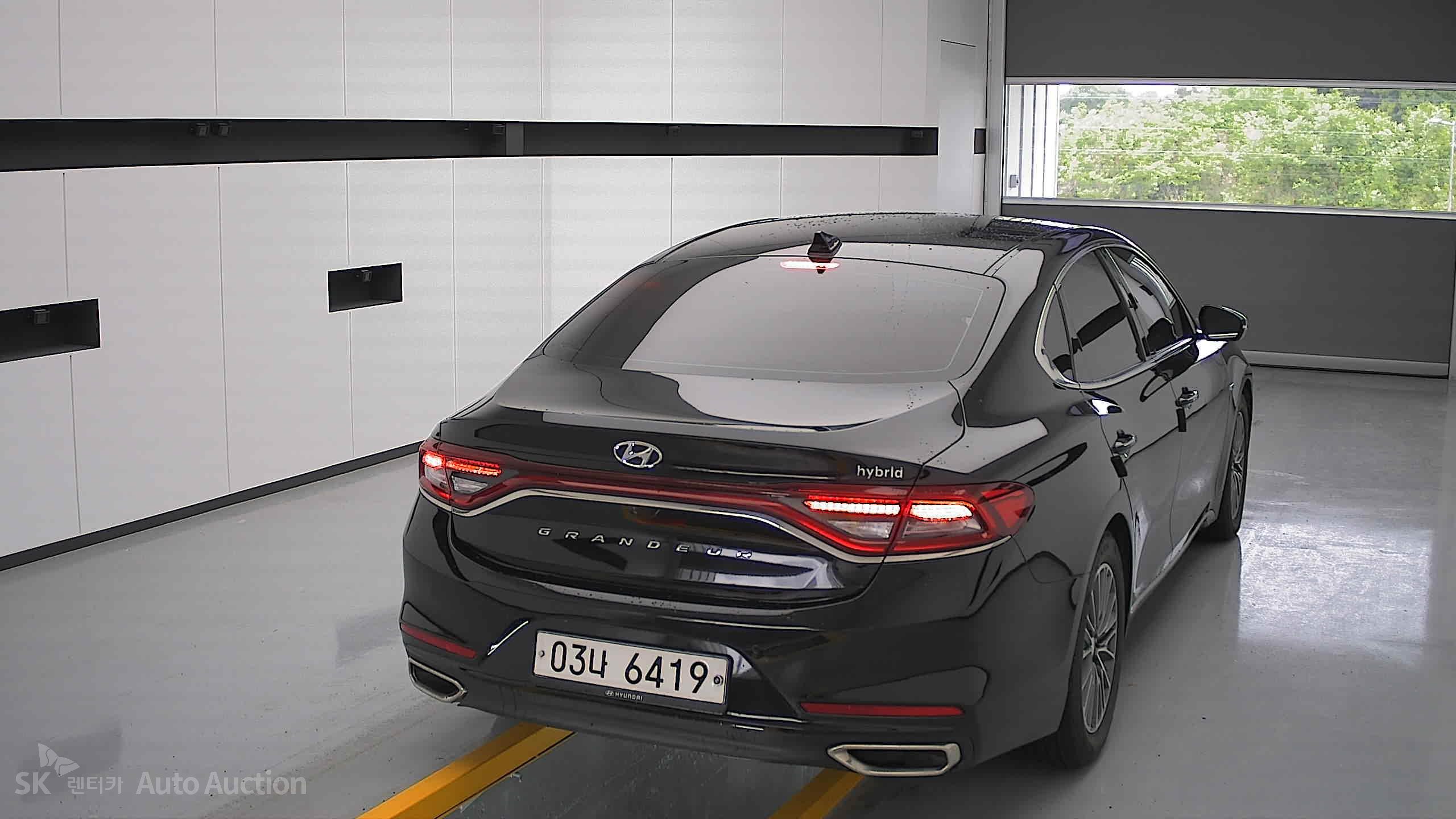 2018 - hyundai grandeur