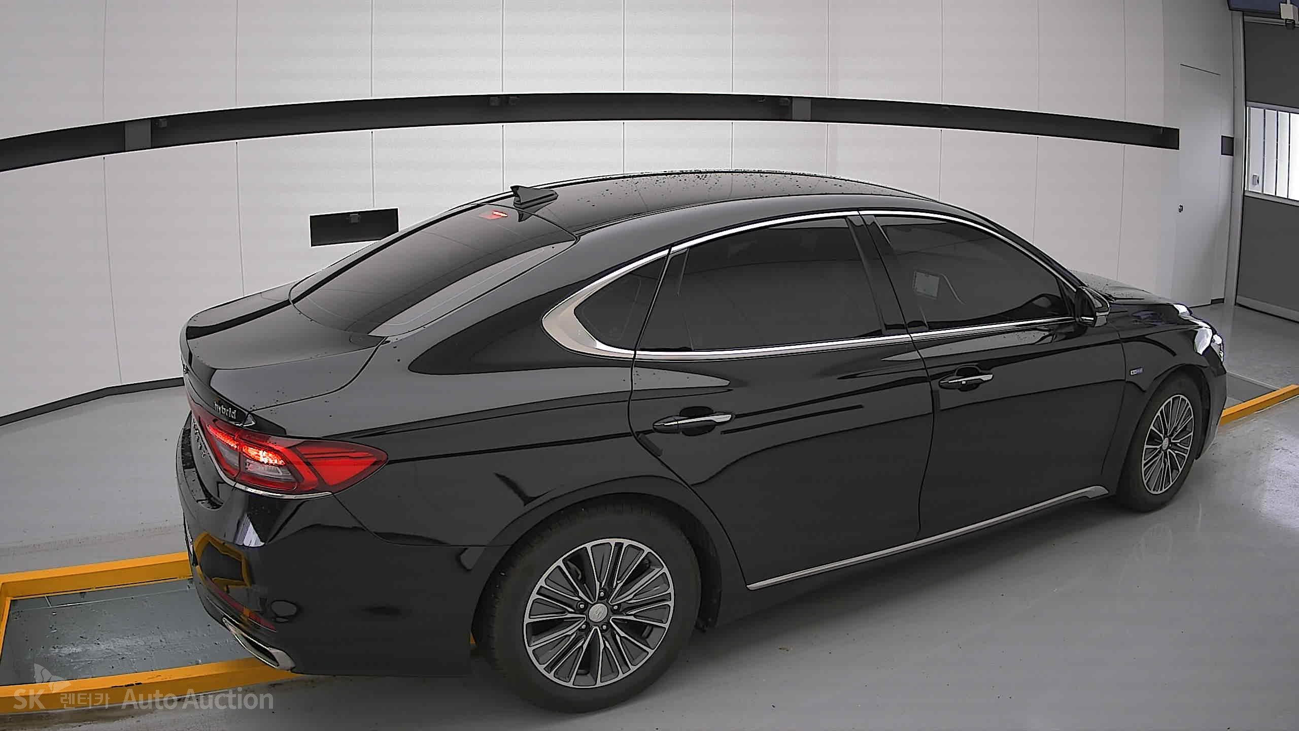 2018 - hyundai grandeur